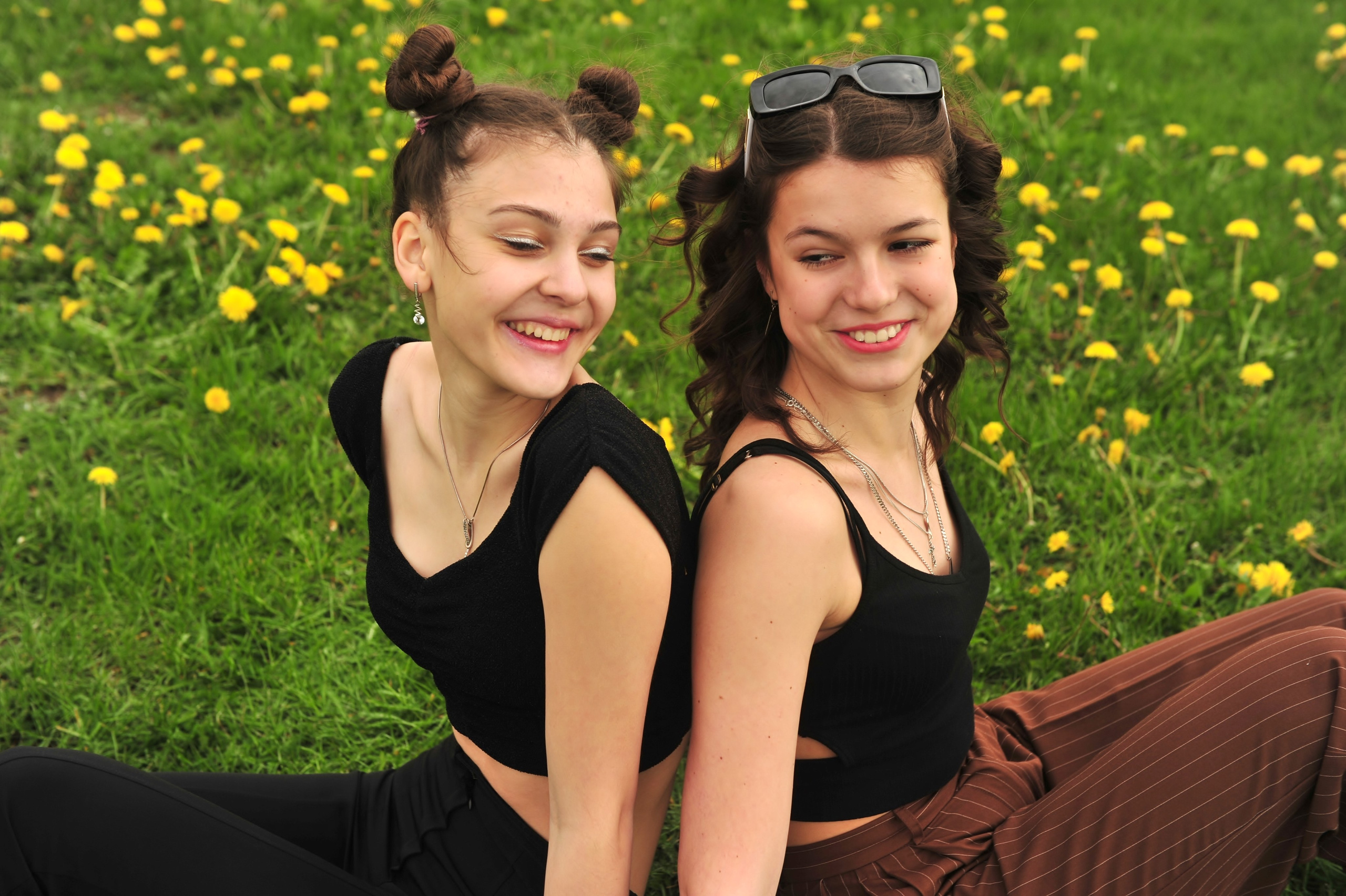 Последний Звонок на Поклонной Горе (уличная фотосессия 9-классников). Свадебный и семейный фотограф в Москве Ирина Гончарова