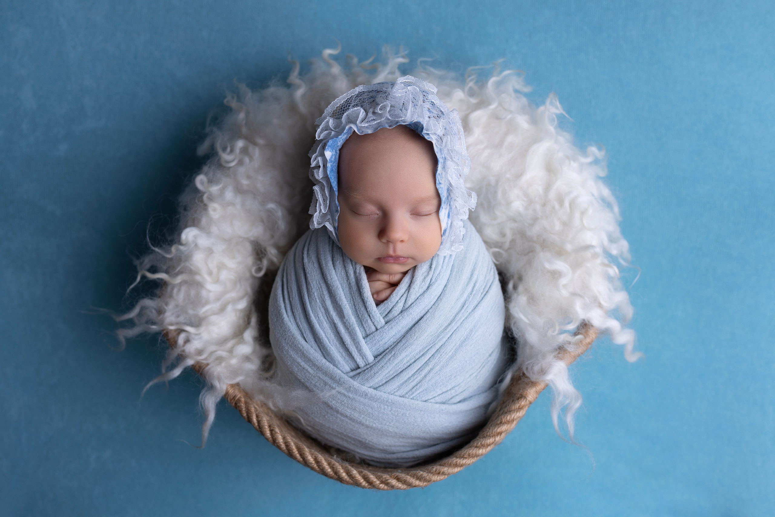 Newborn девочки. Фотограф новорожденных Модяева Ирина