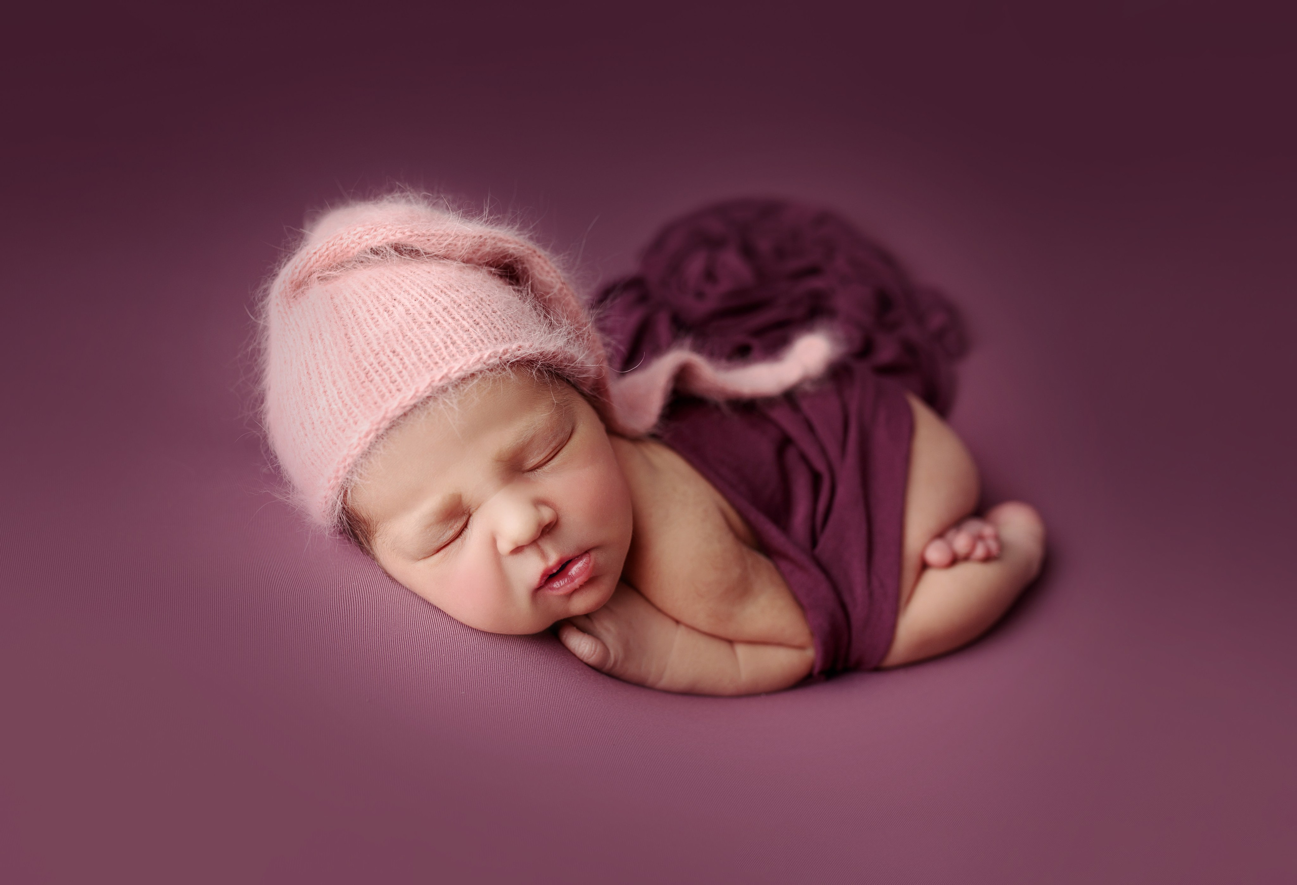 Новорожденные. Детский фотограф новорожденных Москва. годики под ключ. своя студия