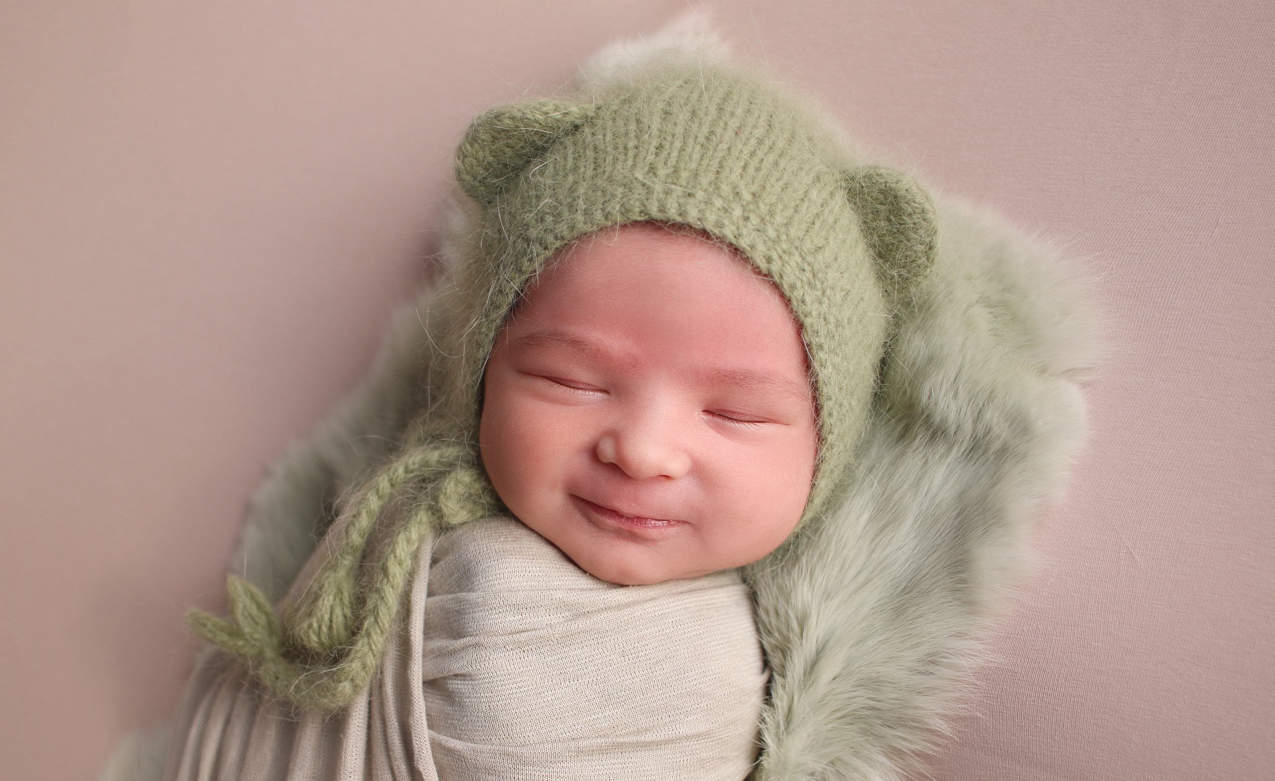 НОВОРОЖДЁННЫЕ. Детская выездная фотостудия. Фотограф новорождённых newborn, годовасие