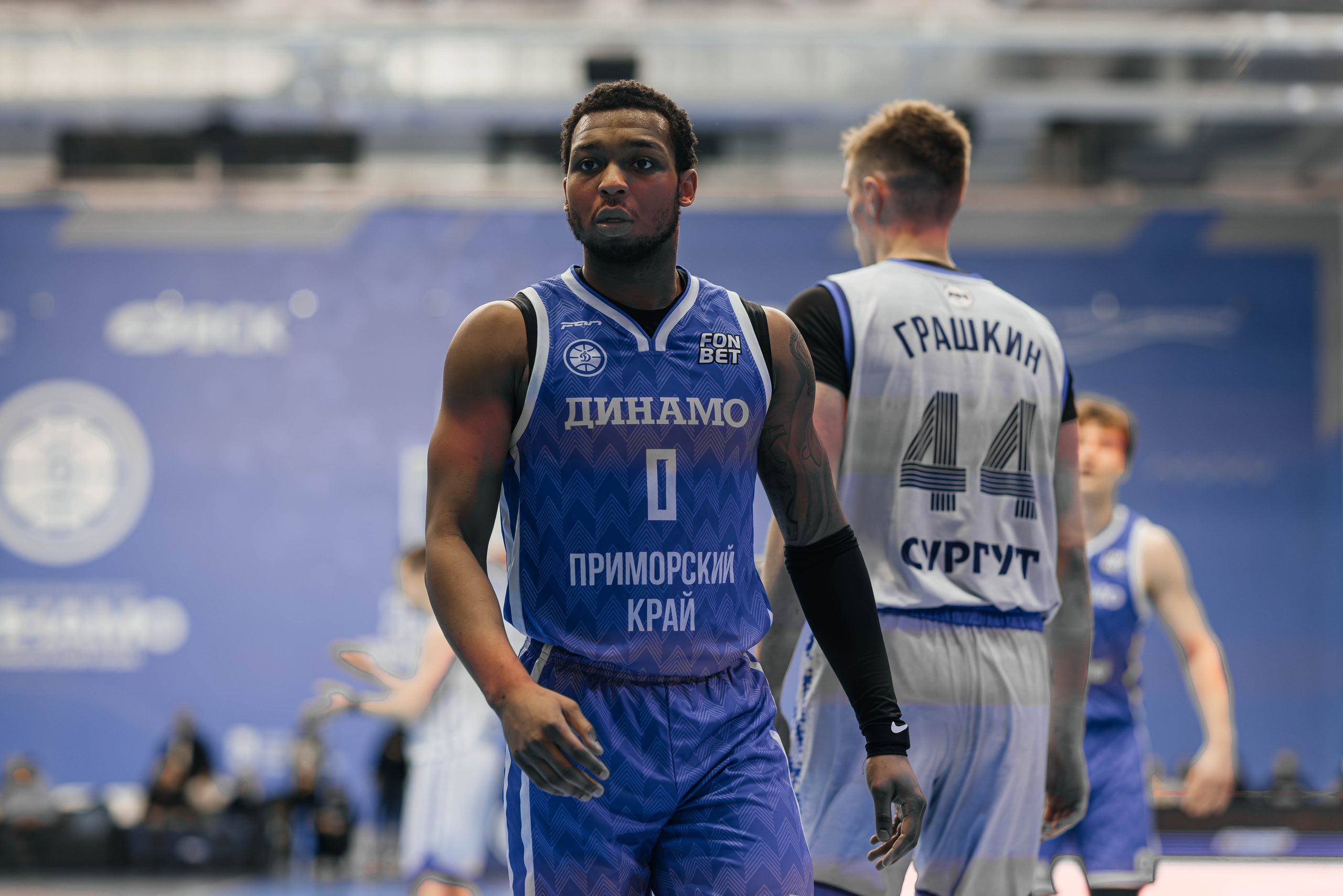 Баскетбол — Динамо. Репортажный и свадебный фотограф во Владивостоке Максим Цой