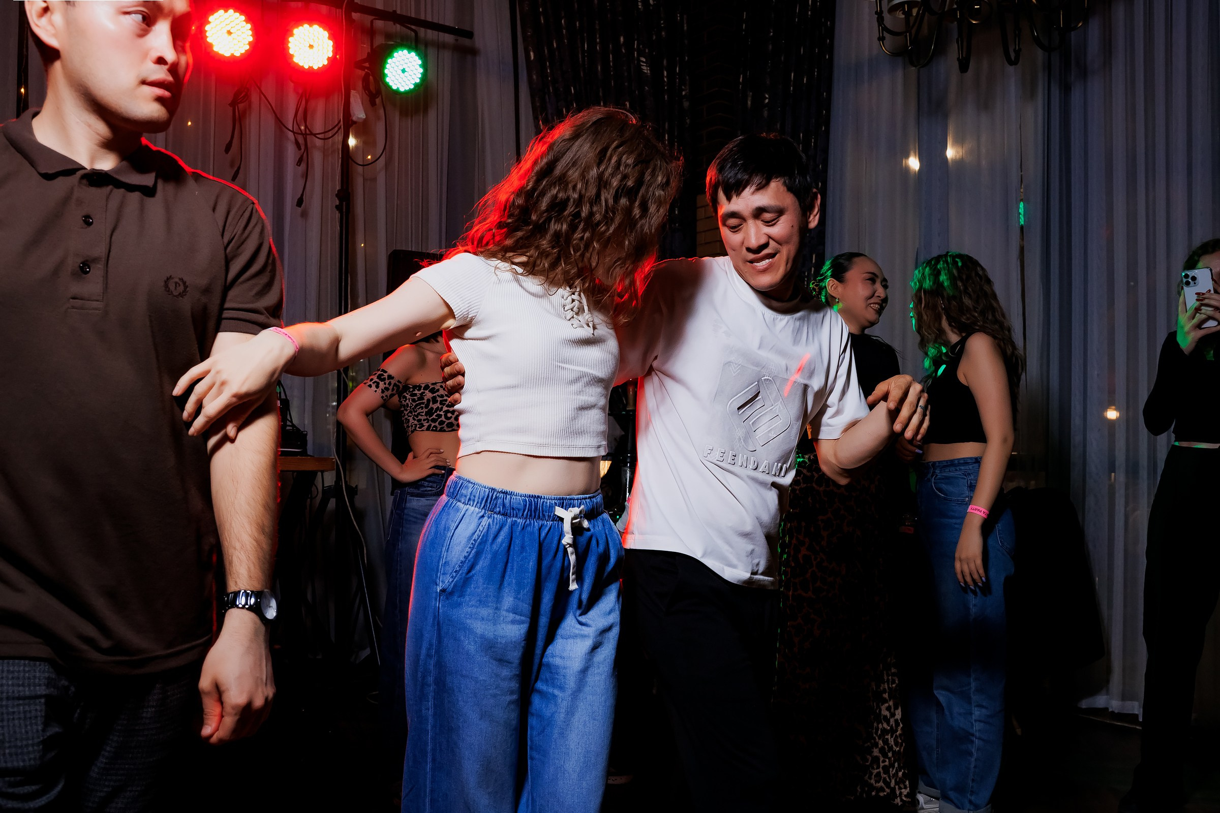 Bachata party. Репортажный фотограф в Алматы Каюпов Сержан