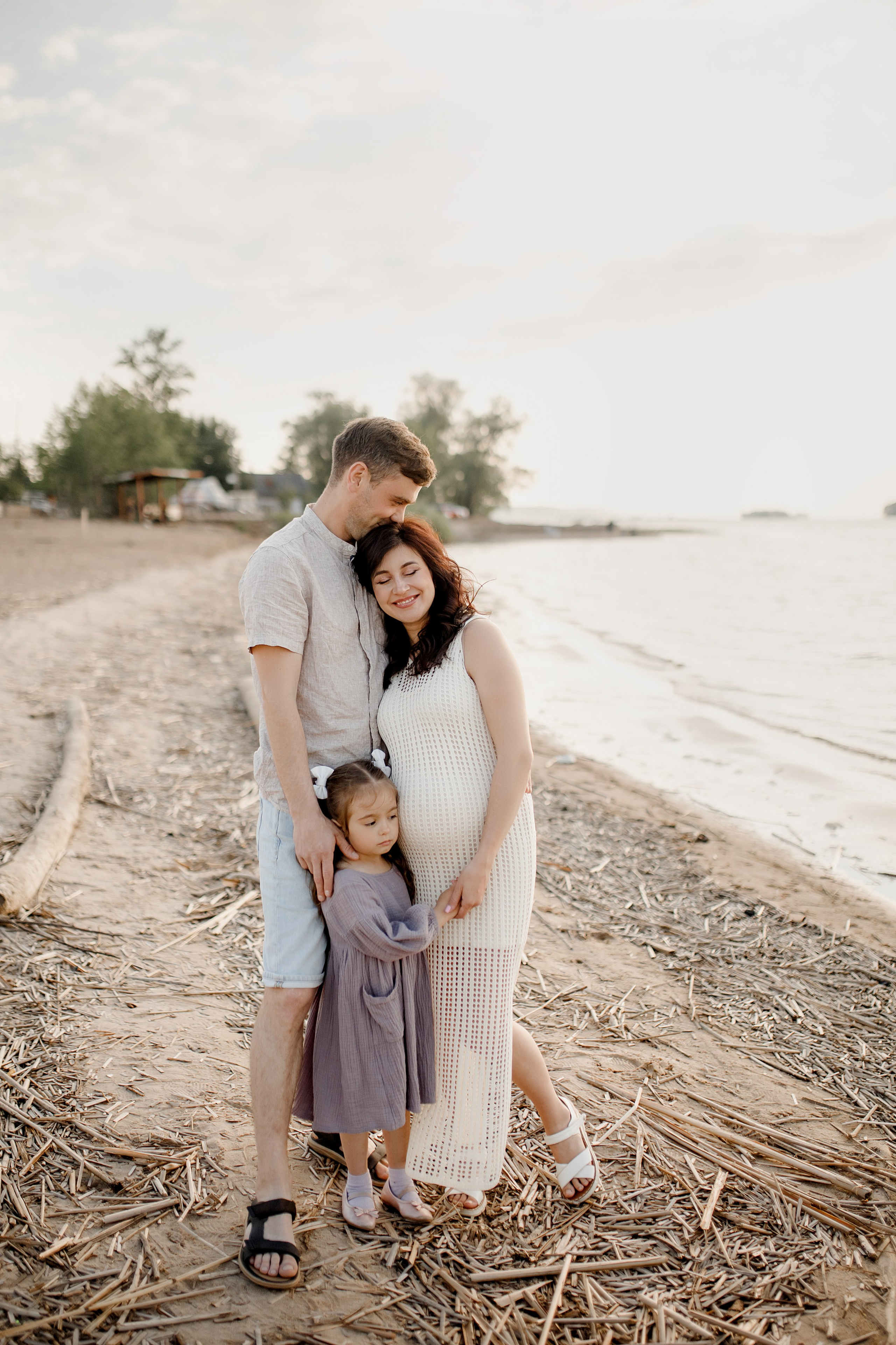 Семейная съёмка на пляже. Свадебный и семейный фотограф в Казани Алина Гилазиева