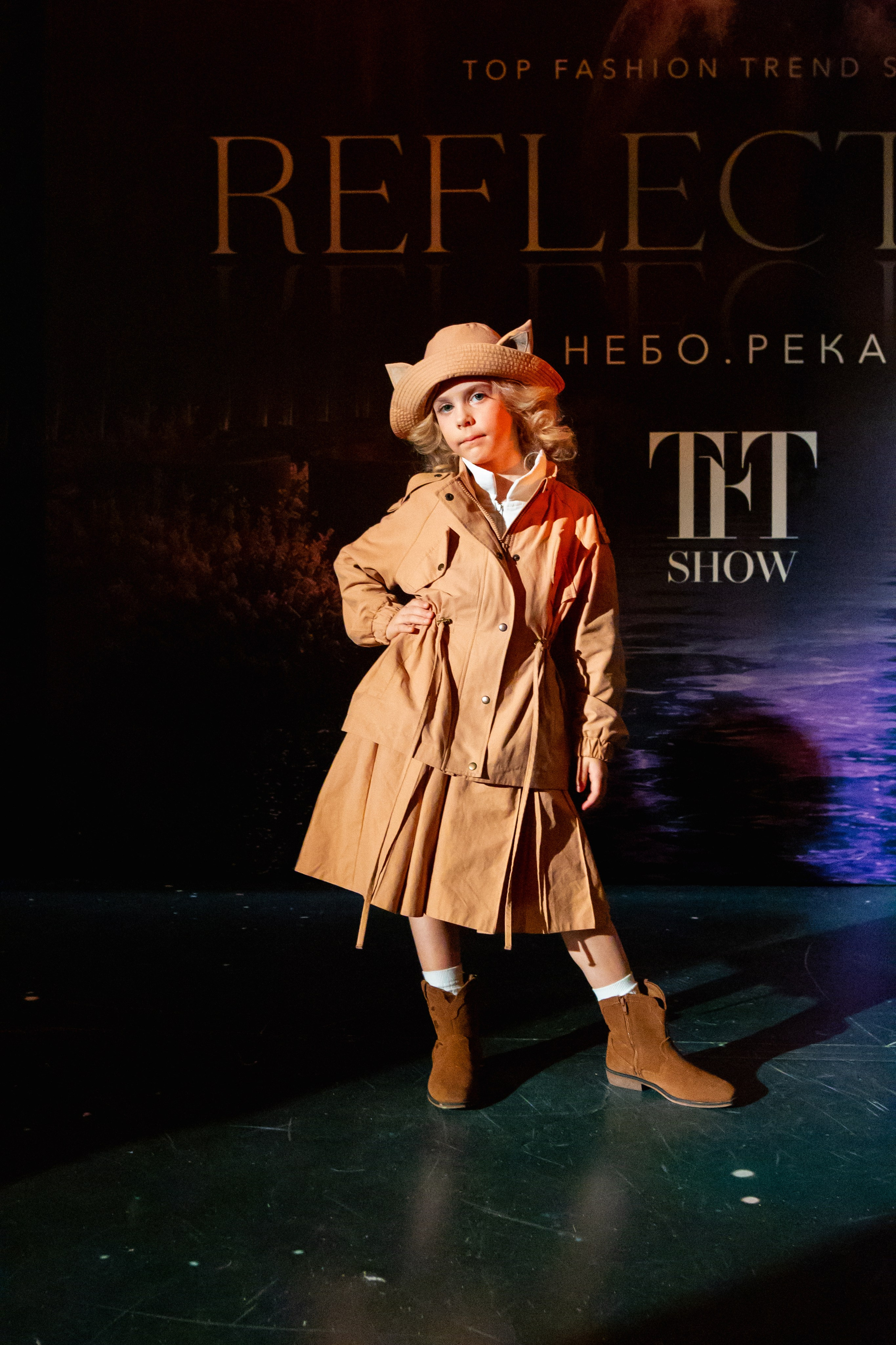 Top Fashion Trends Show 2026 в МинскеМодный показ дизайнерской коллекции на Top Fashion Trends Show 2026Модель на подиуме Top Fashion Trends Show в МинскеПоказ авторской одежды белорусских дизайнеровFashion show в Минске с участием профессиональных моделейДизайнерская коллекция сезона весна-лето 2026Участники модного мероприятия Top Fashion Trends ShowФинальный выход моделей на показе мод в МинскеСовременные тренды моды на Top Fashion Trends ShowБелорусские дизайнеры представляют новые коллекции одеждыПрофессиональная fashion-фотография на модном показеПодиумный показ дизайнерской одежды в БеларусиГости и участники Top Fashion Trends Show 2026Закулисье модного показа Top Fashion Trends ShowМодель демонстрирует дизайнерское платье на подиумеКоллекция современной одежды от белорусского брендаFashion мероприятие для дизайнеров и моделей в МинскеПрезентация новой коллекции одежды на TFT ShowМодный подиум и показы дизайнерских брендовТренды fashion-индустрии на Top Fashion Trends ShowФотографии с модного показа в МинскеДефиле моделей на Top Fashion Trends ShowПоказ одежды белорусских дизайнеров 2026Fashion event в Беларуси для профессионалов индустрииСтильные образы и дизайнерская одежда на подиумеМодельное дефиле на Top Fashion Trends Show 2026Модное событие в Минске с участием дизайнеров и стилистовПрофессиональные модели на fashion-показеТоповые модные тренды сезона весна-лето 2026Мероприятие Top Fashion Trends Show Беларусь