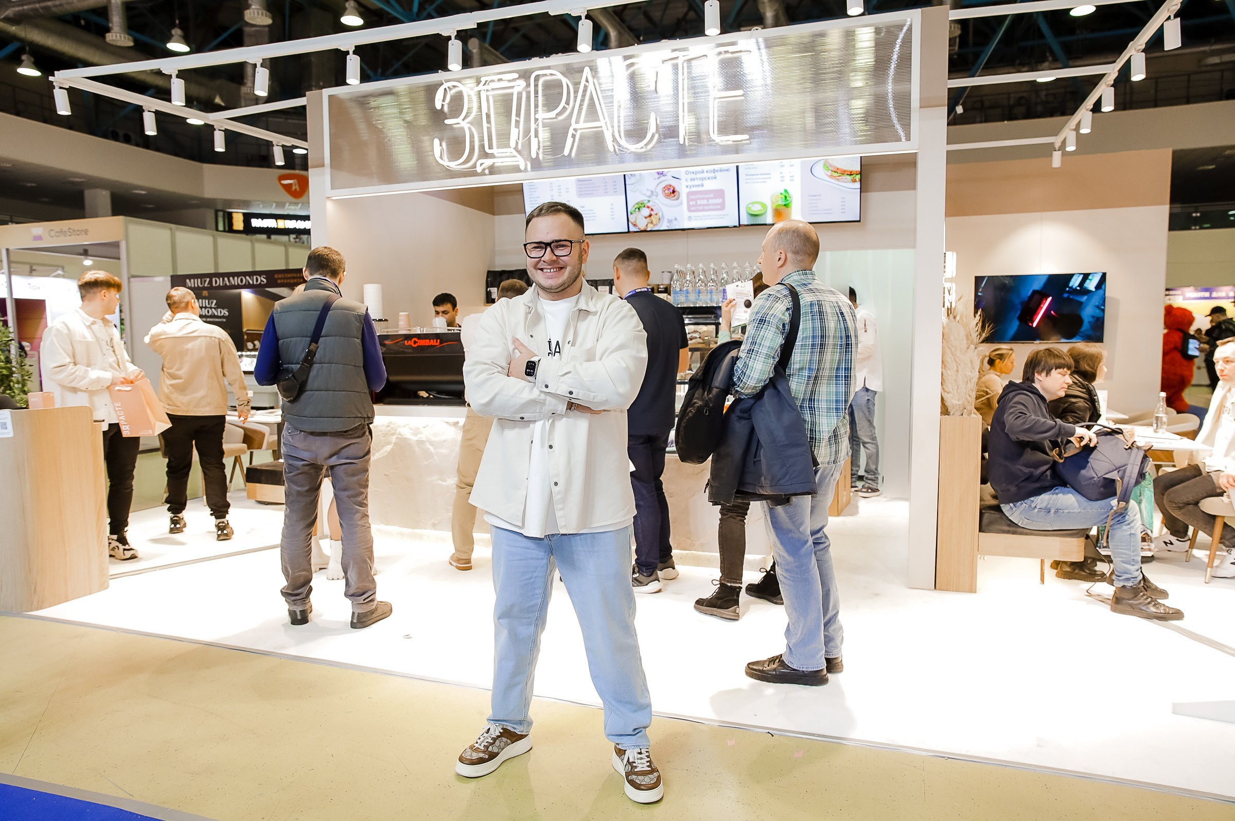 VERSOUS. ЭКСПОЦЕНТР. ЗДРАСТЕ. Фотограф в Москве Ольга Колесникова