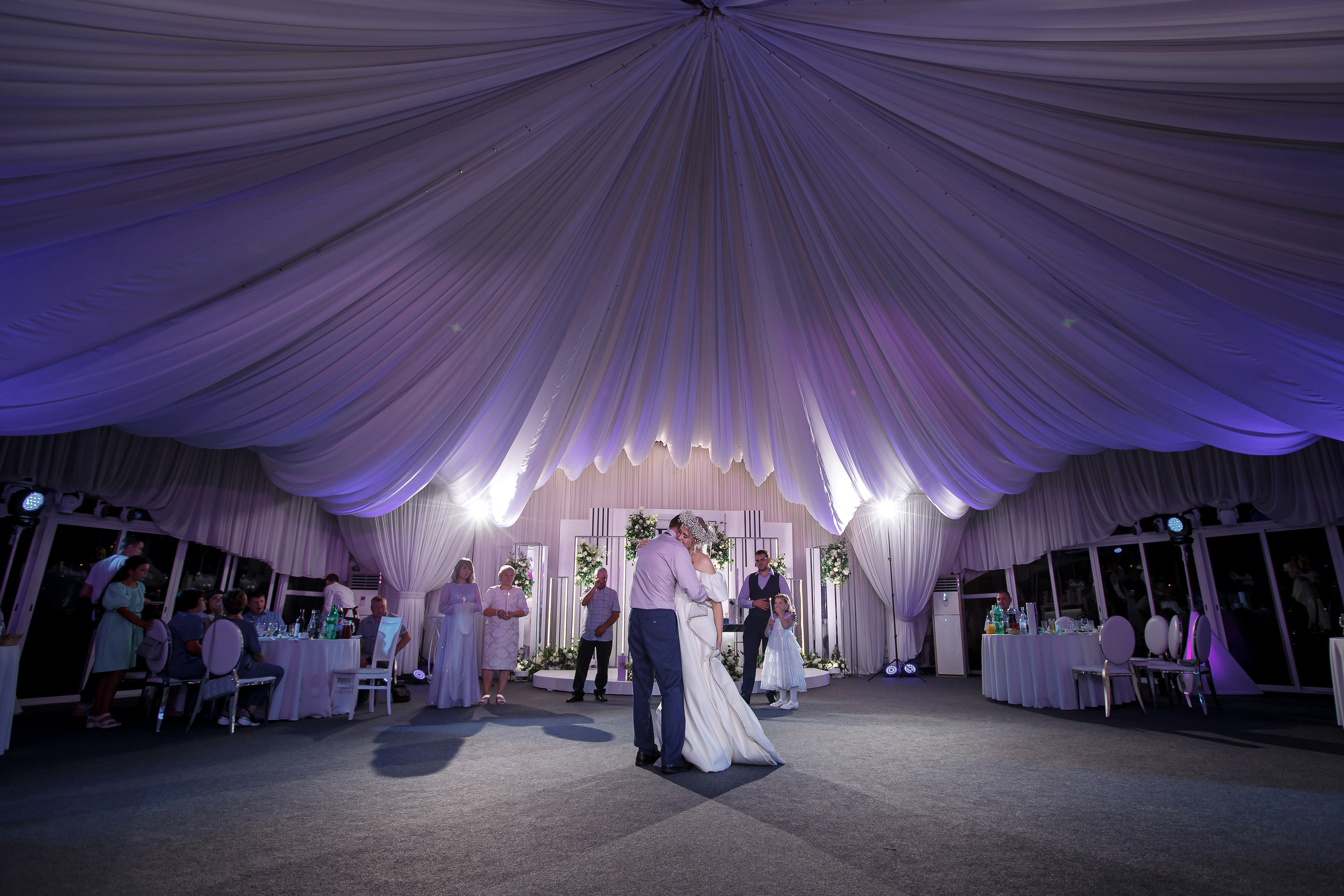 Екатерина и Евгений. Свадебный фотограф в Омске Яна Савина