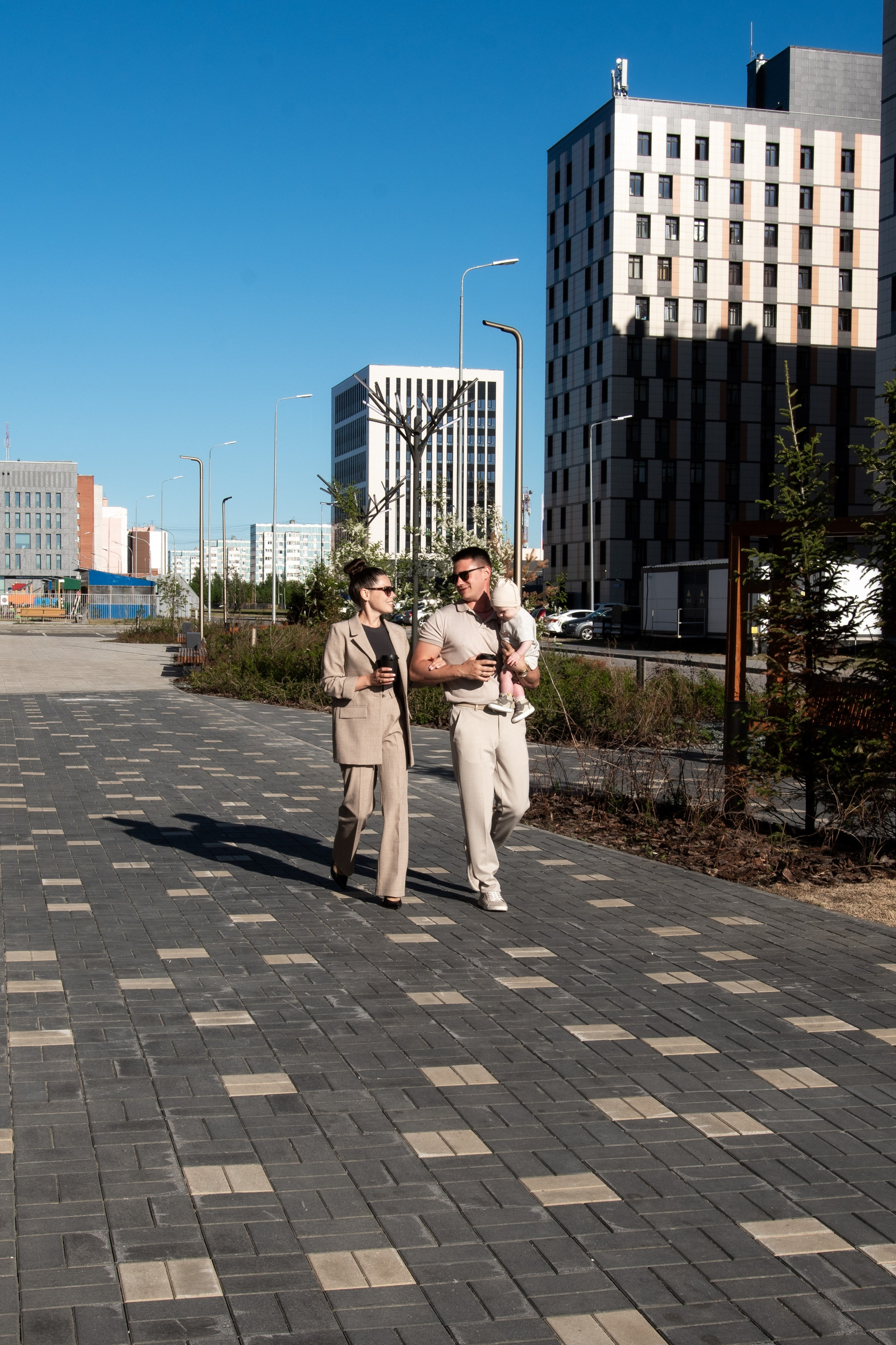 Прогулка по городу. Семейный и индивидуальный фотограф в Новом Уренгое