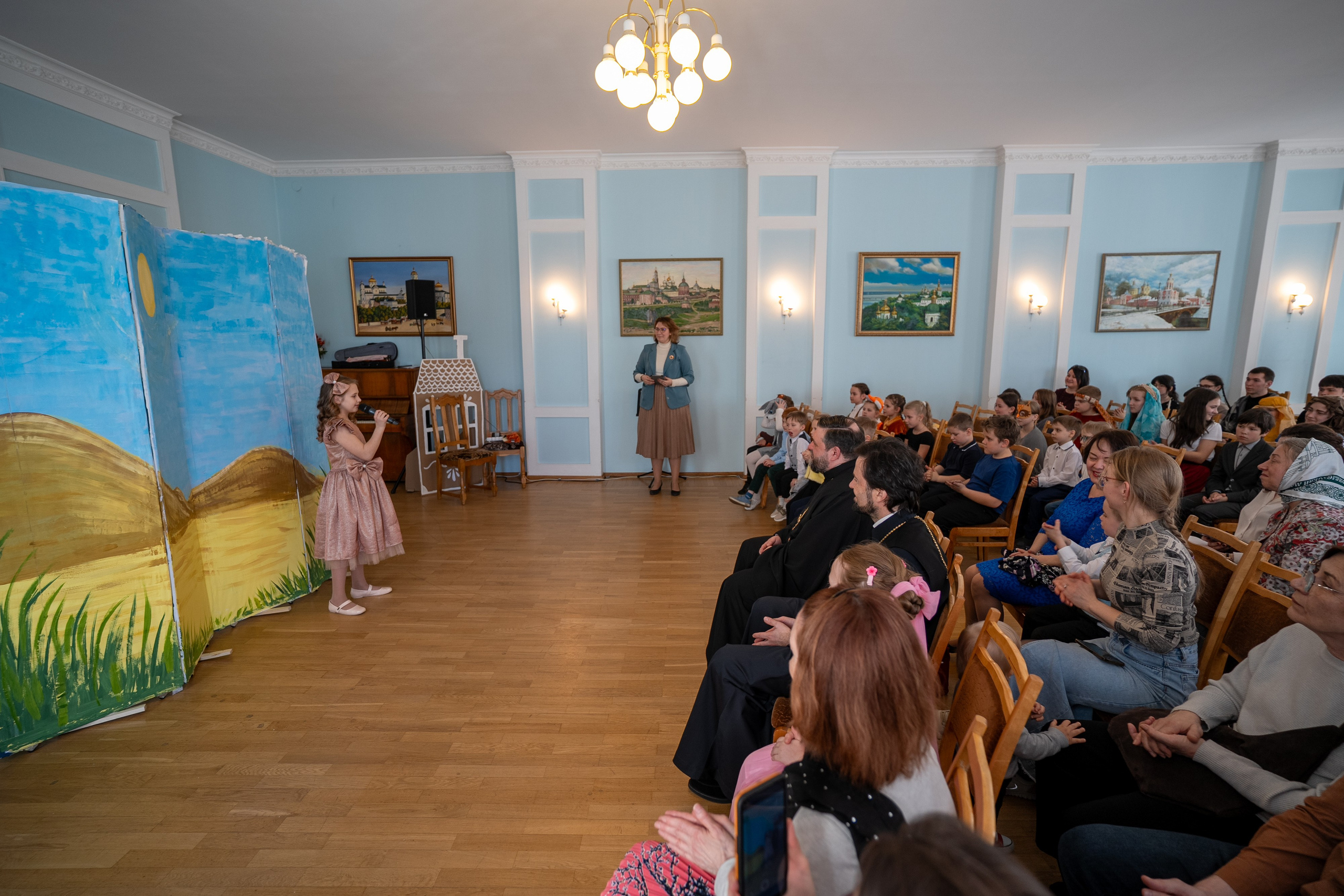 СВЕТЛАЯ ПАСХА В ВОСКРЕСНОЙ ШКОЛЕ. НИКОЛО-БОГОЯВЛЕНСКИЙ МОРСКОЙ СОБОР