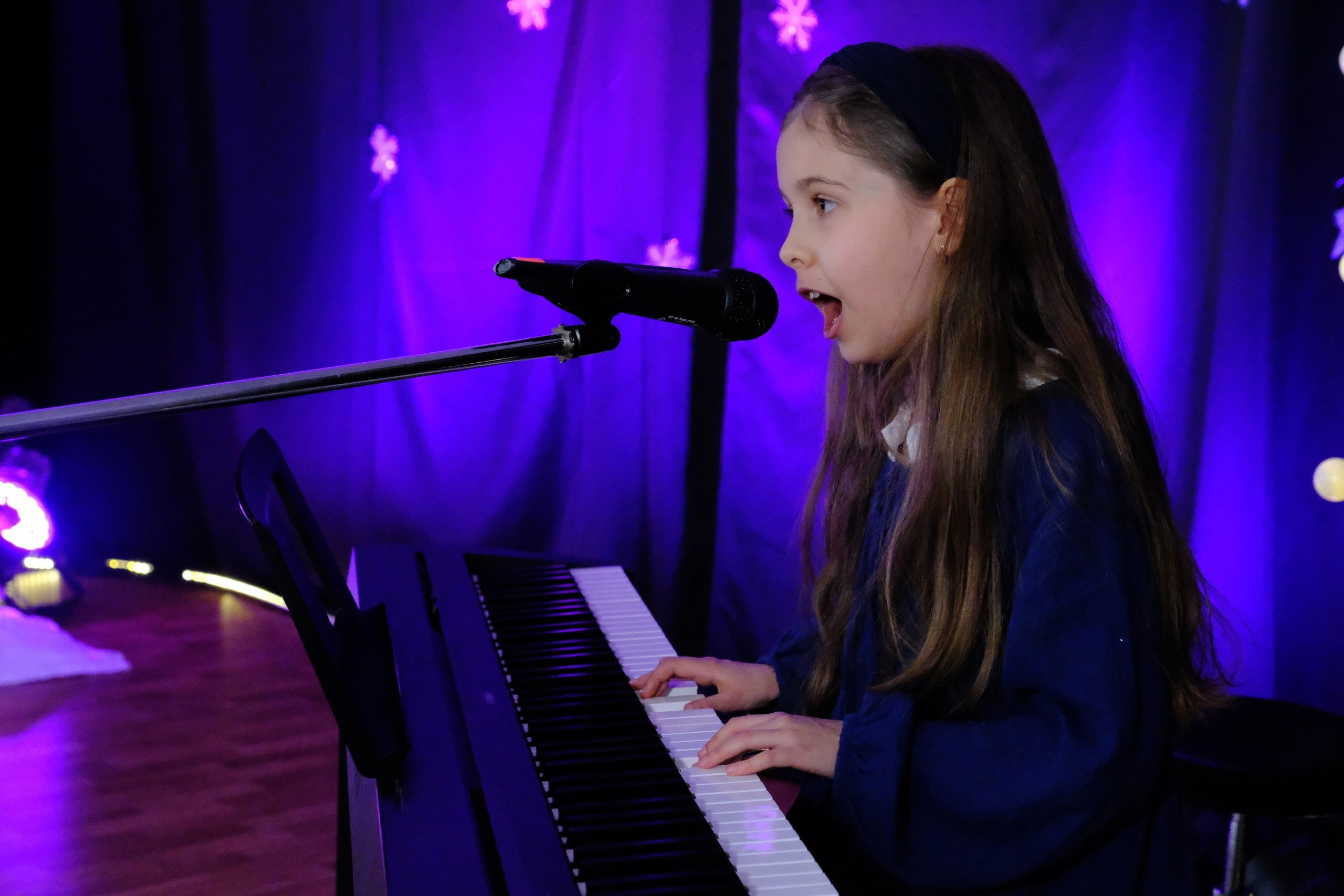 Спектакли и выступления. Варвара Карасёва