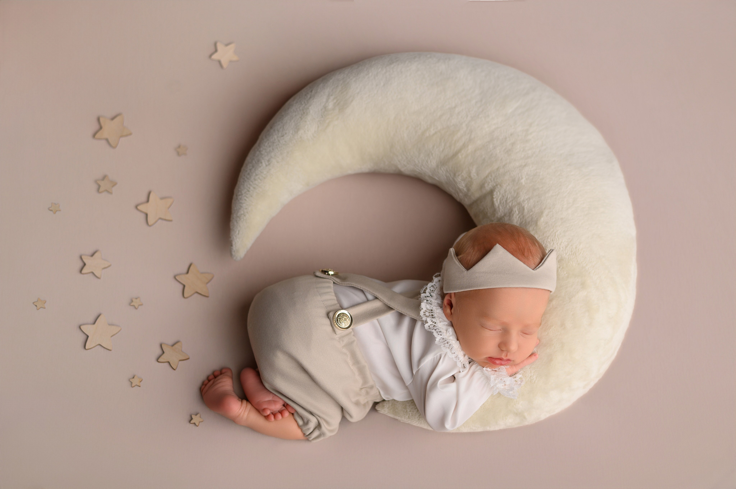 Фотосессия новорожденных Москва Фотограф ньюборн Москва Съемка новорожденного дома Москва Newborn фотограф Москва