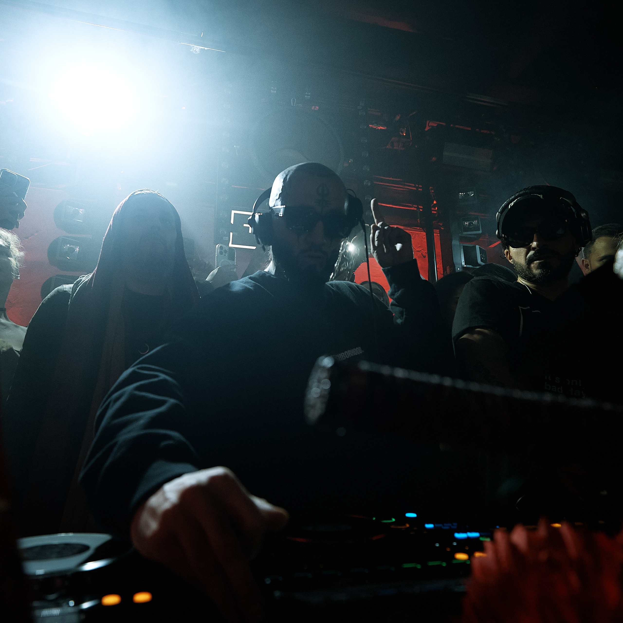 PLUS VIBE Party. Репортажный фотограф в Москве Дмитрий Масленников
