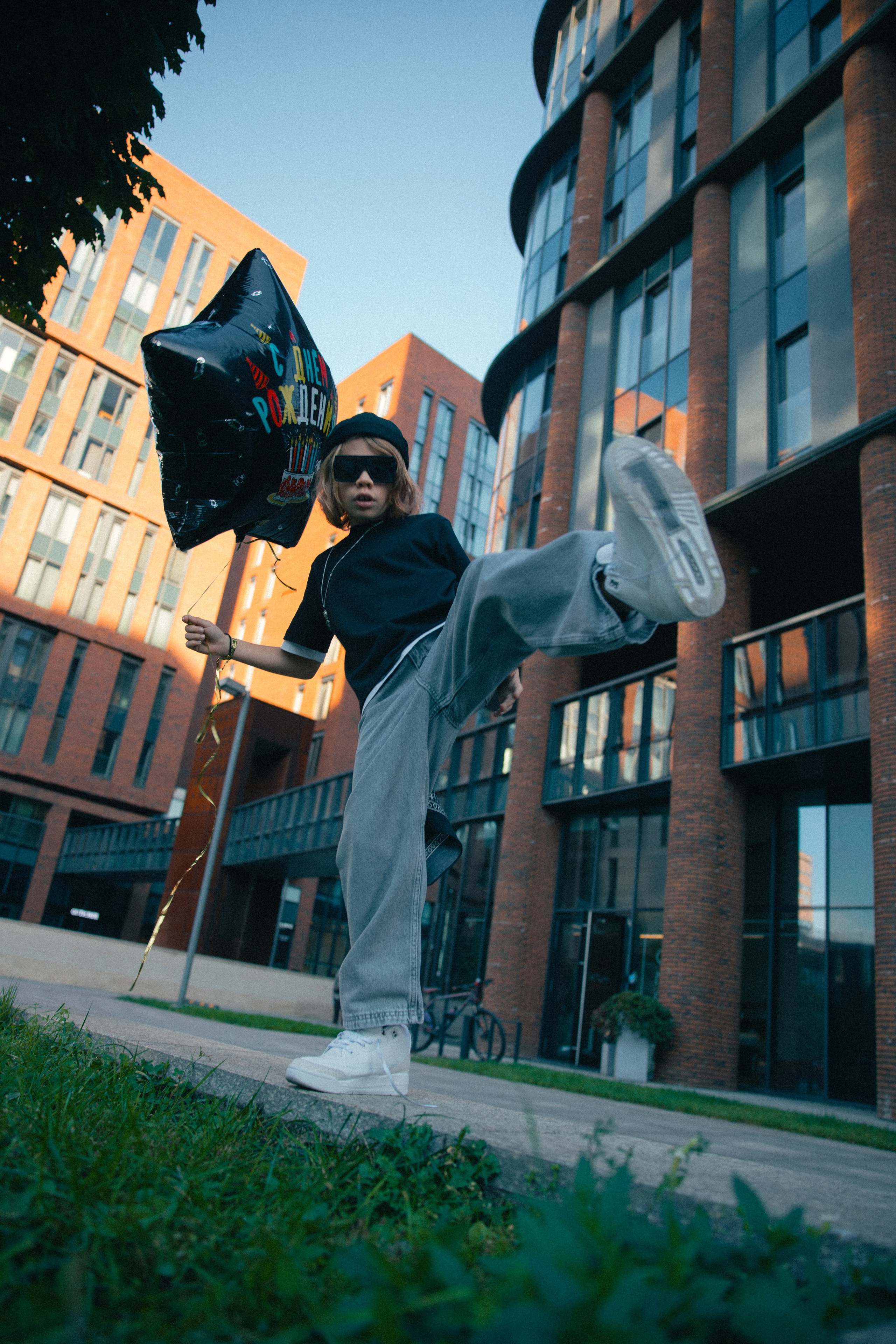 ГЛЕБ. Я фотограф из Москвы к Вашим услугам