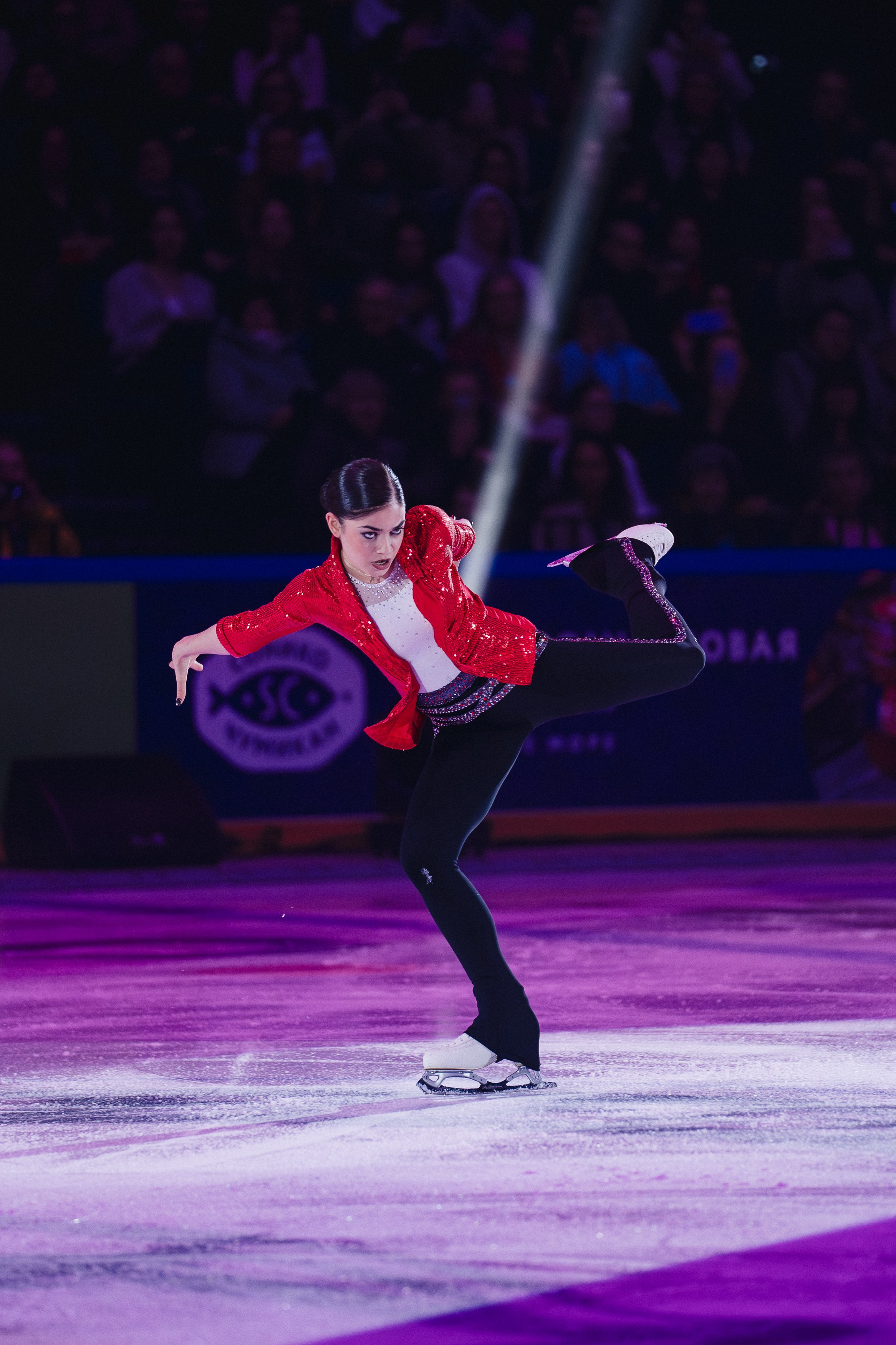 Шоу Этери Тутберидзе в Новосибирске. Воробьева Ксения — Спортивный и танцевальный фотограф Новосибирск