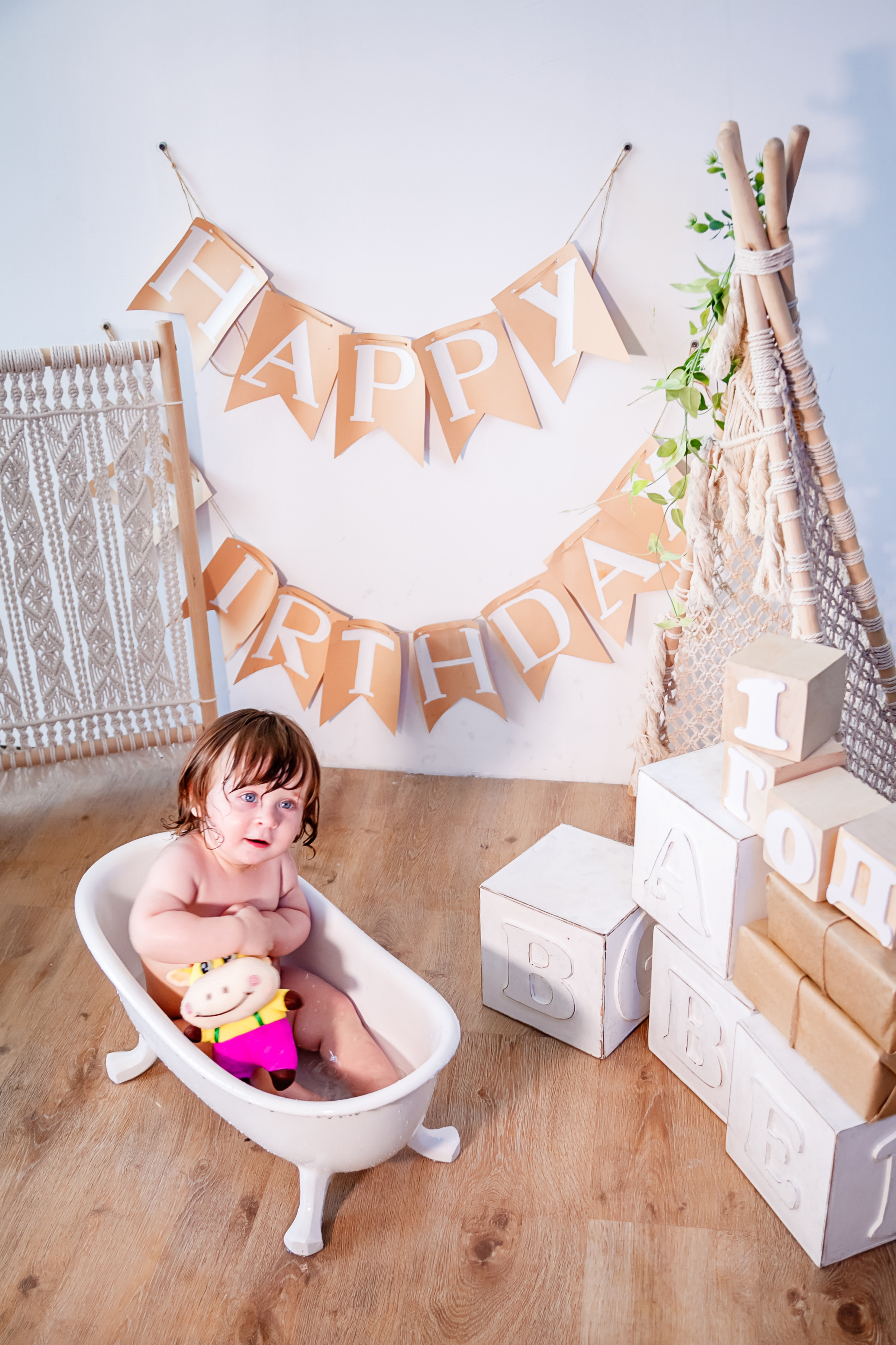 Годовасие Максима. Свадебный и семейный фотограф в Армавире