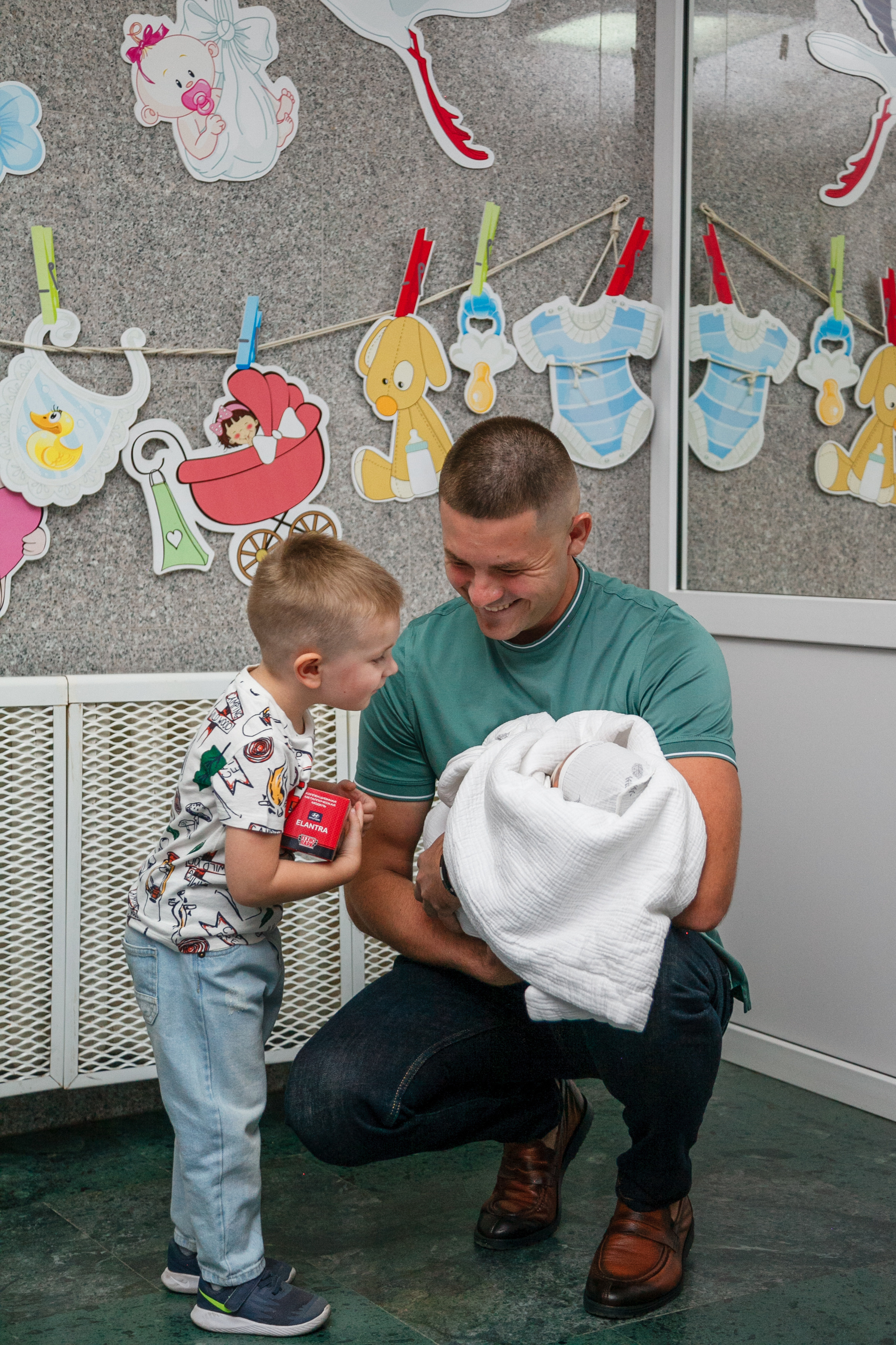 Выписка из роддома. Свадебный и семейный фотограф в Армавире
