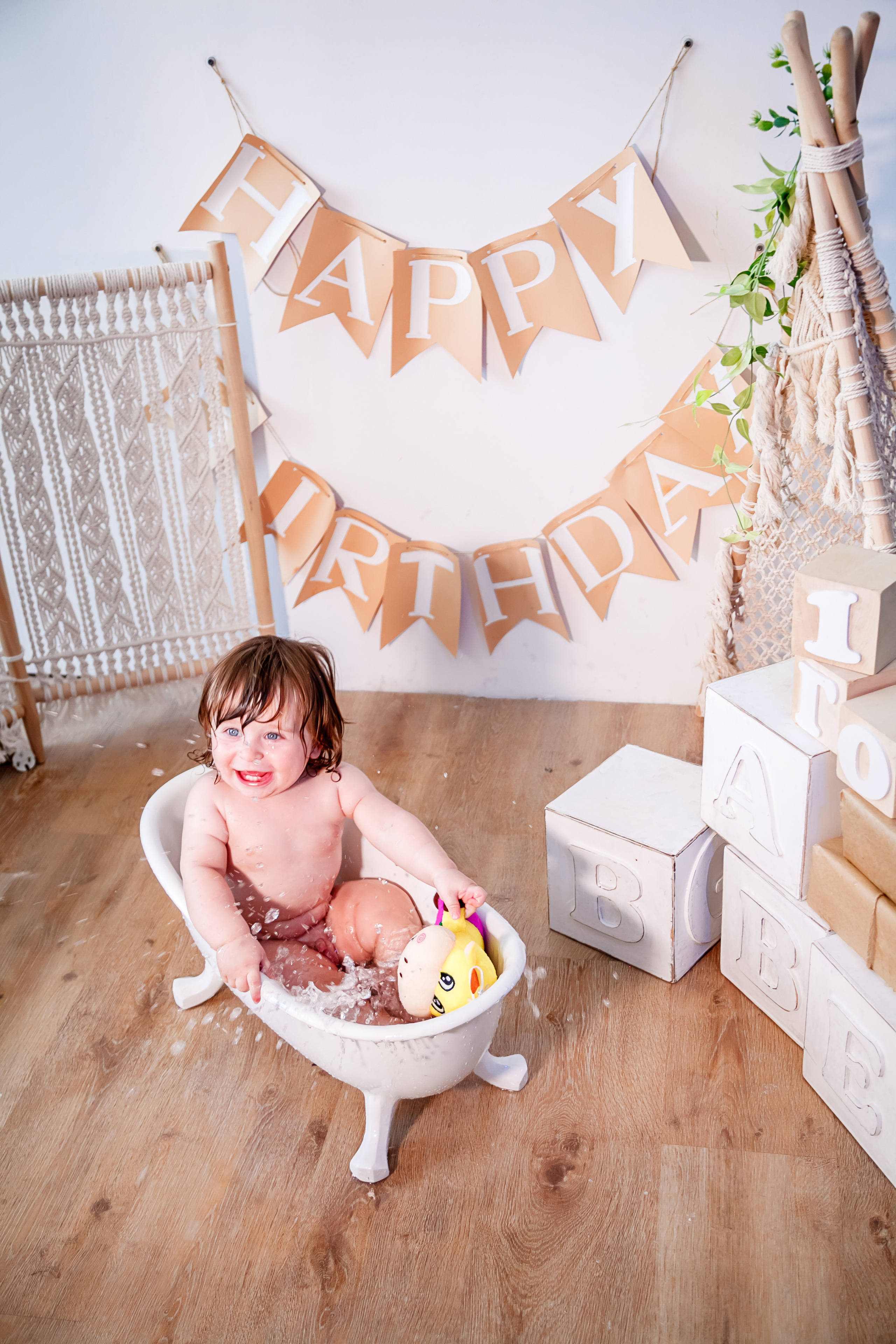 Годовасие Максима. Свадебный и семейный фотограф в Армавире