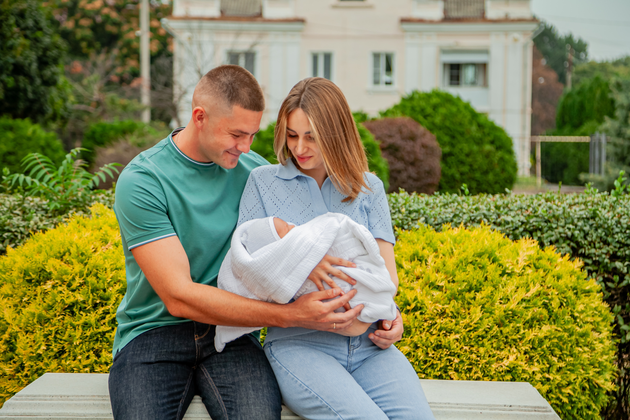 Выписка из роддома. Свадебный и семейный фотограф в Армавире
