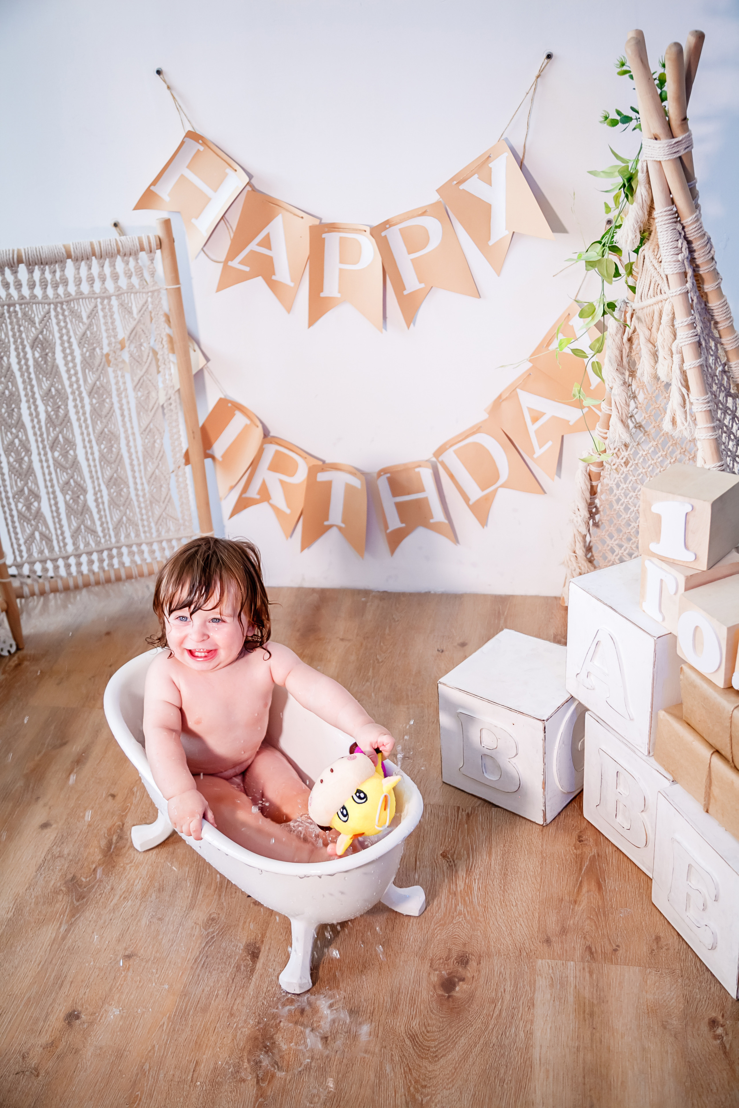 Годовасие Максима. Свадебный и семейный фотограф в Армавире