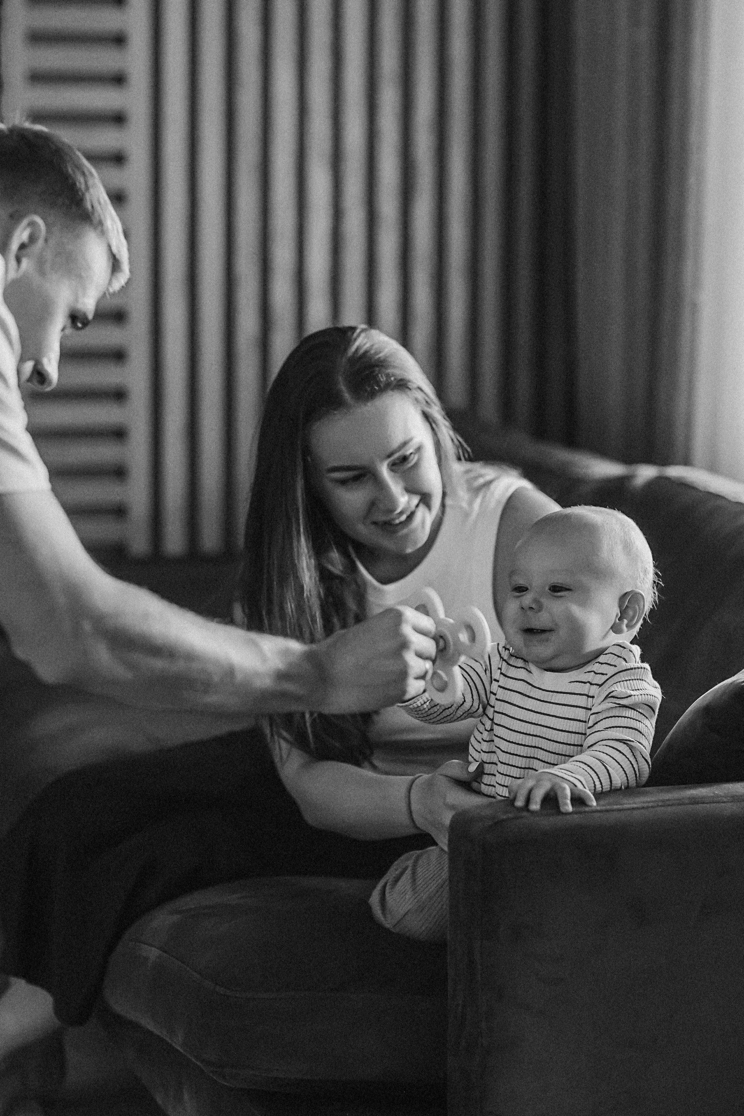 Мише 8 месяцев. Семейный фотограф Тюмень, фотограф на роды Салмина Мария