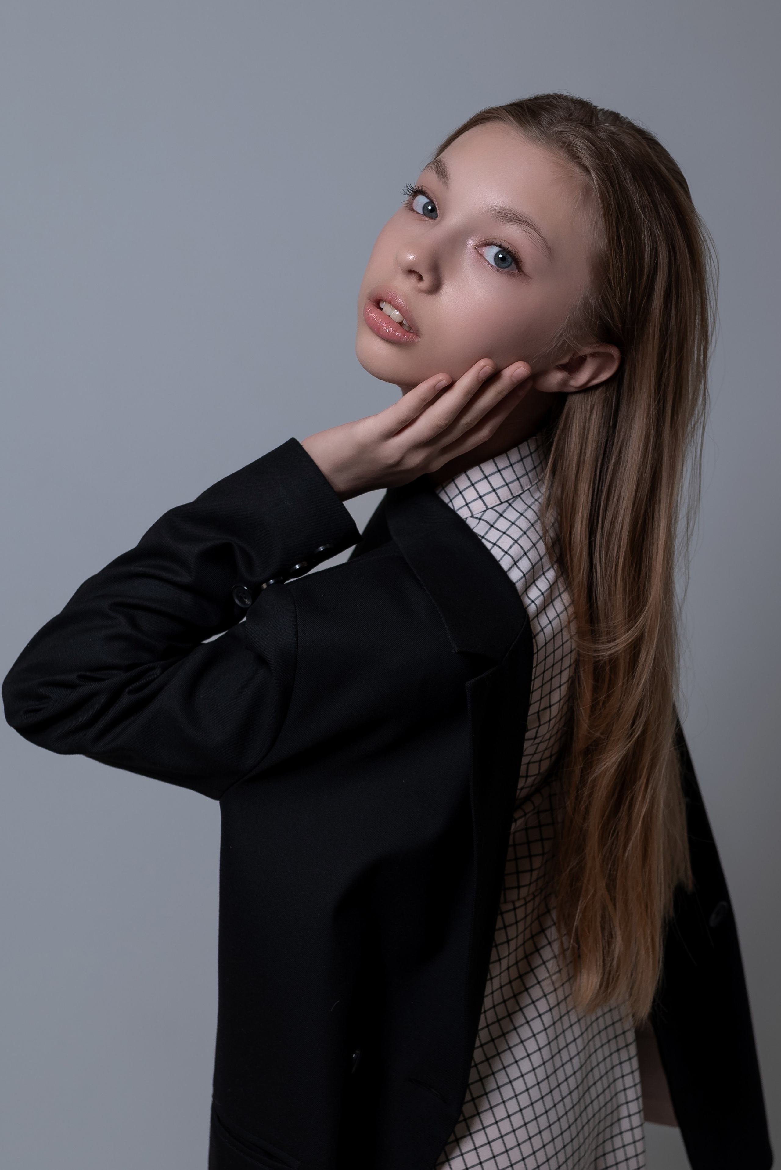 Модельное портфолио. Фотограф Москва Виктория Вишневская актерское / модельное портфолио