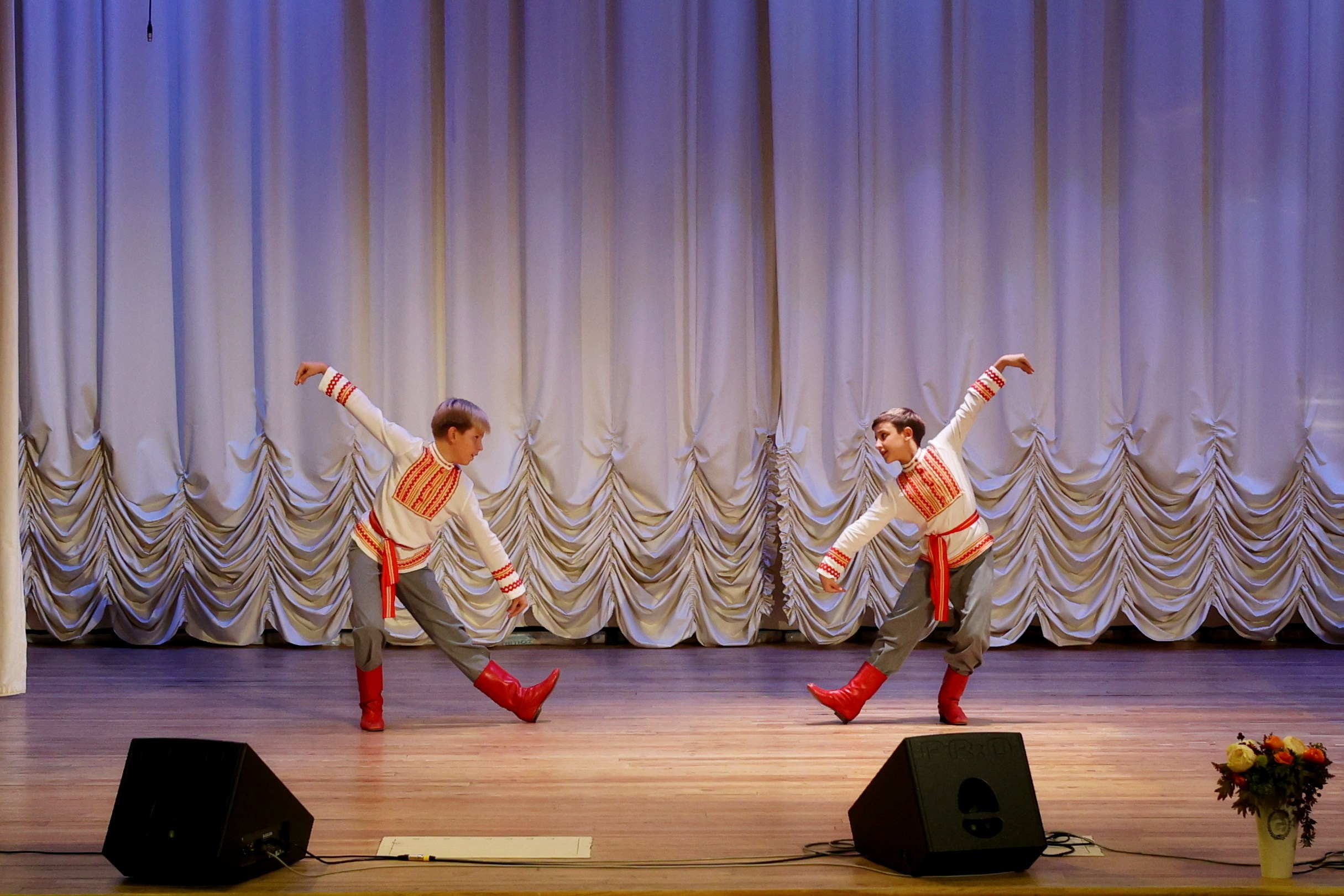 Концерт «От сердца к сердцу» для ветеранов 11.10.2023. Профессиональный фотограф в Москве Алёна Котова