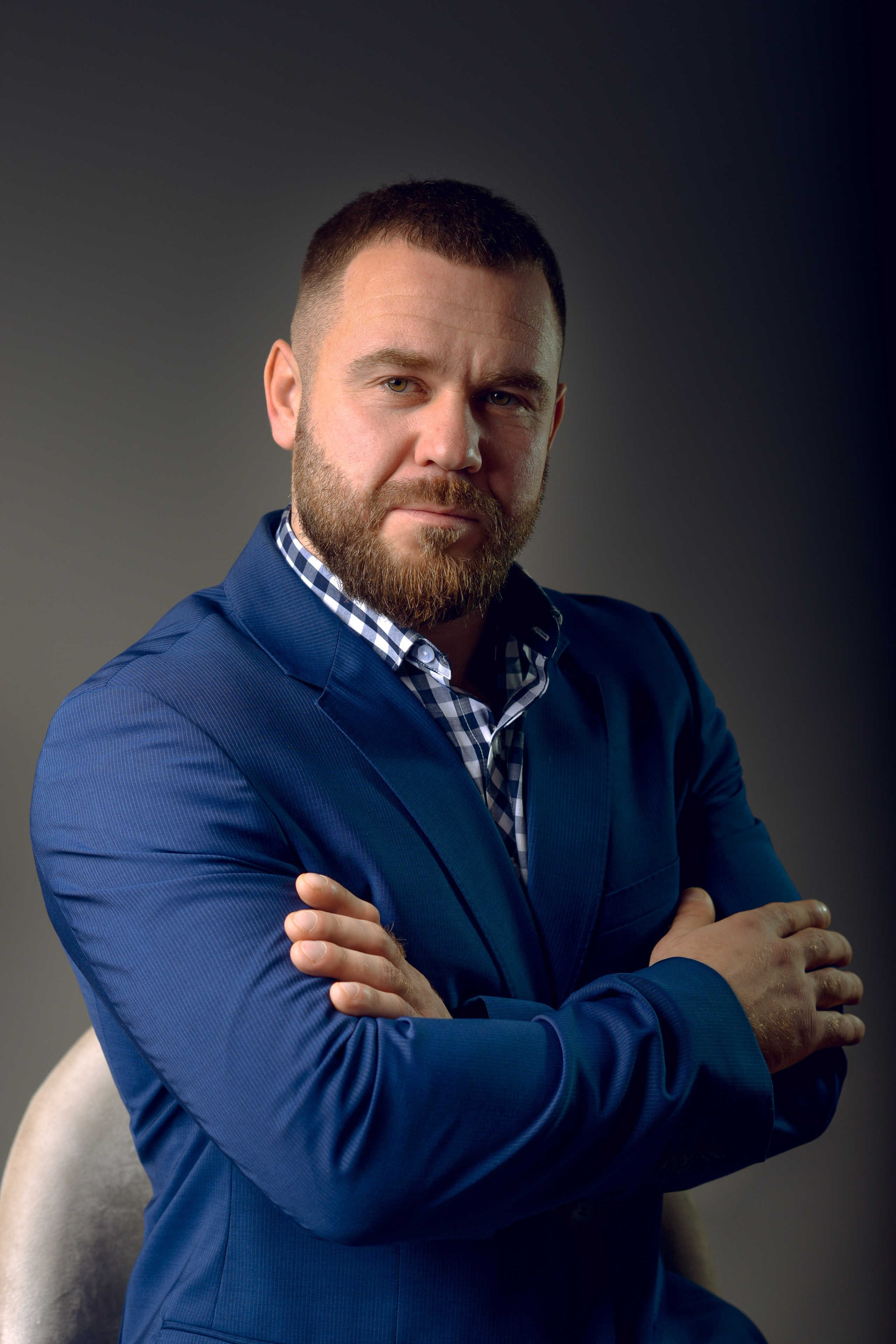 МУЖСКОЙ ПОРТРЕТ. Фотограф Юлия Антушева