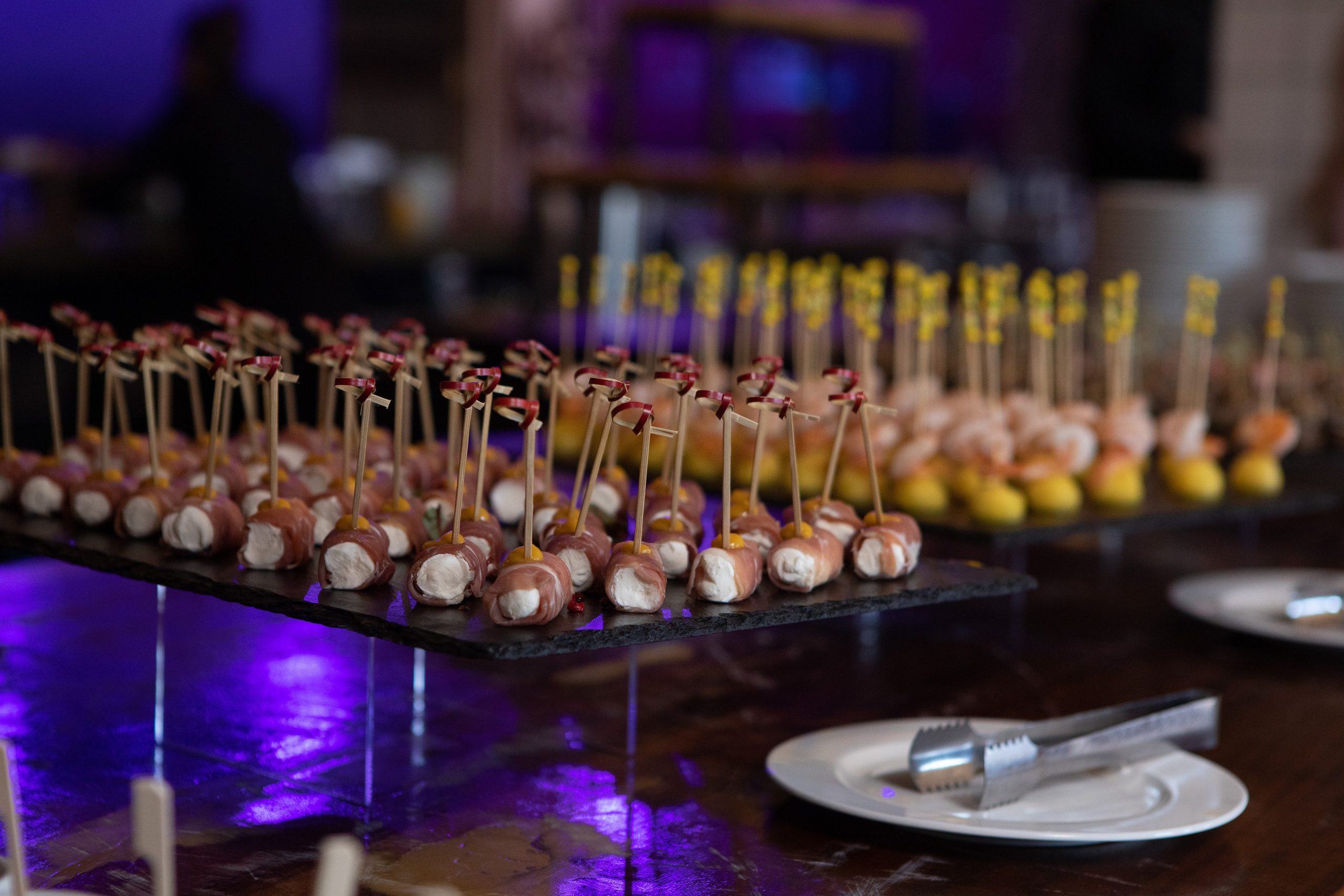 Строительная компания Л1- 32 года. Специальный гость — Григорий Лепс. Двойняшки-фотографы Анна и Анастасия в Санкт-Петербурге