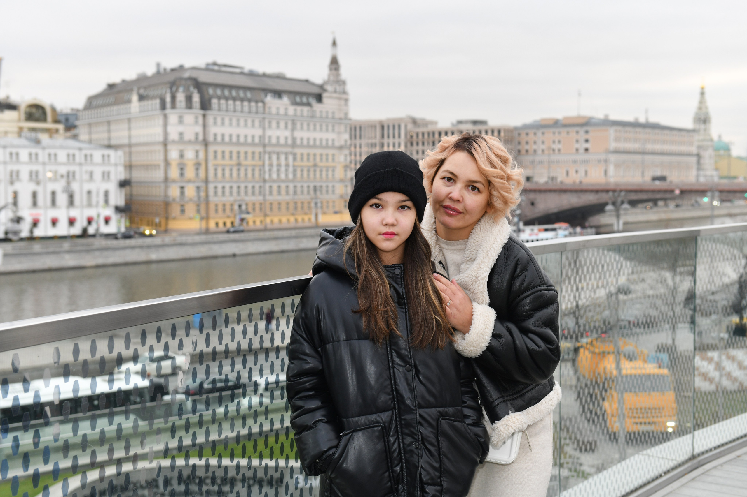 Прогулка в парке Зарядье. Свадебный и портретный фотограф в Москве Галина Борисова