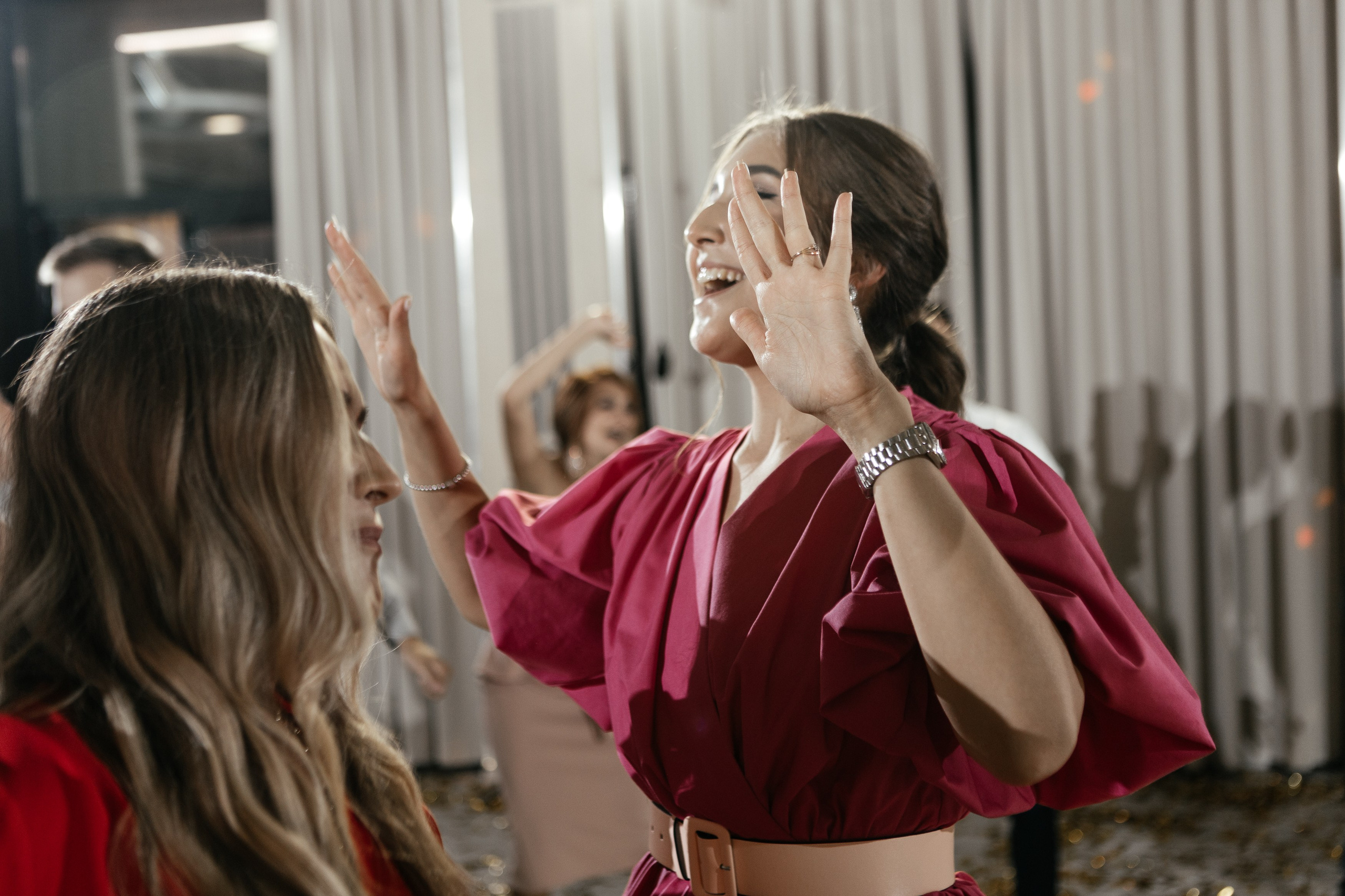 Свадебный фотограф Уфа — Руслан ГабдлисламовЖивые эмоции, красивые кадры, воспоминания на всю жизнь.Работаю по всей Республике Башкортоста. Свадебный фотограф Уфа Руслан Габдлисламов