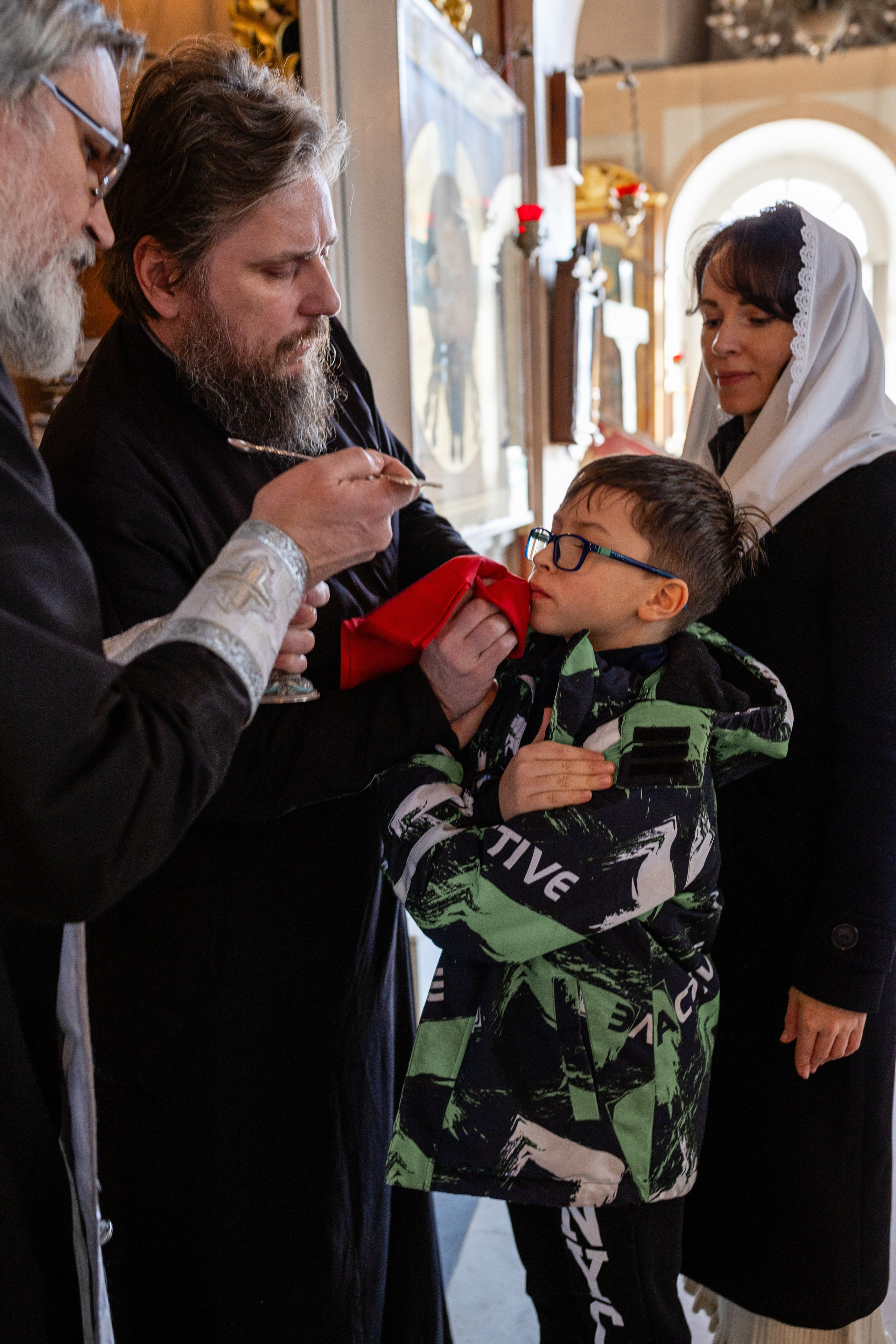 Крещение в Храме Влахернской иконы Божией Матери Кузьминки. Профессиональный фотограф в Москве и Мо Мария Шантарёва