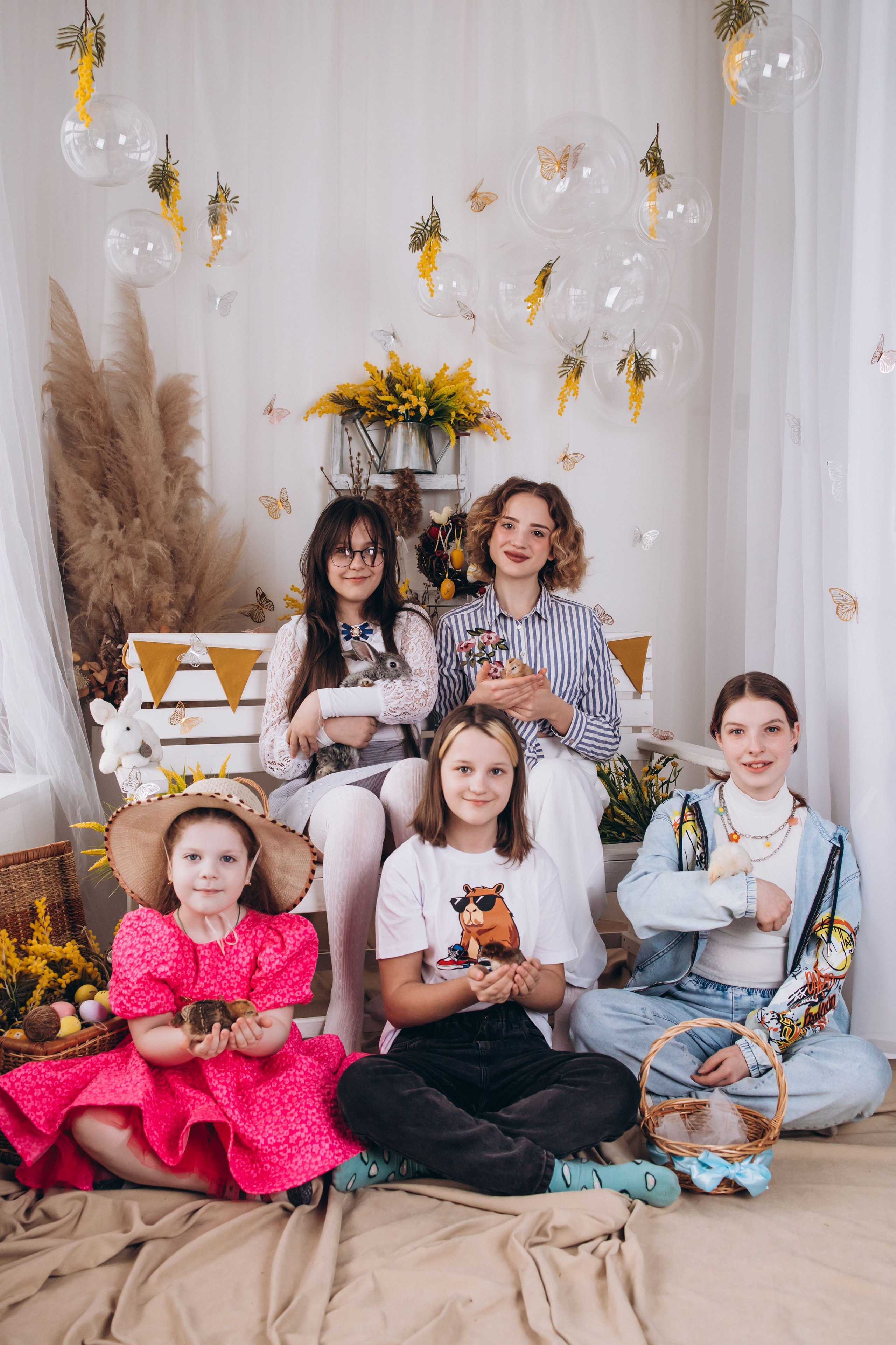 С цыплятами. Семейный фотограф Нижневартовск Тюмень Ефимова Ирина