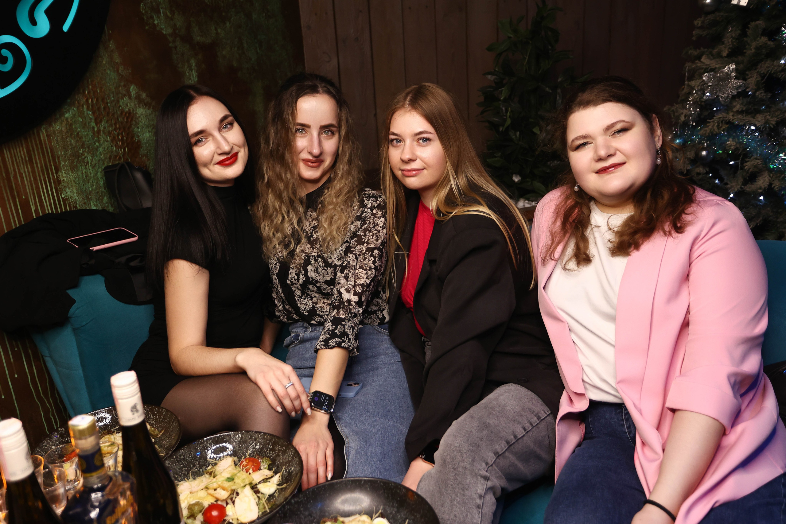 22/12/23 Новогоднее караоке в Мята Спортивная. Мята Спортивная — Кальянная, караоке, бар в Минске