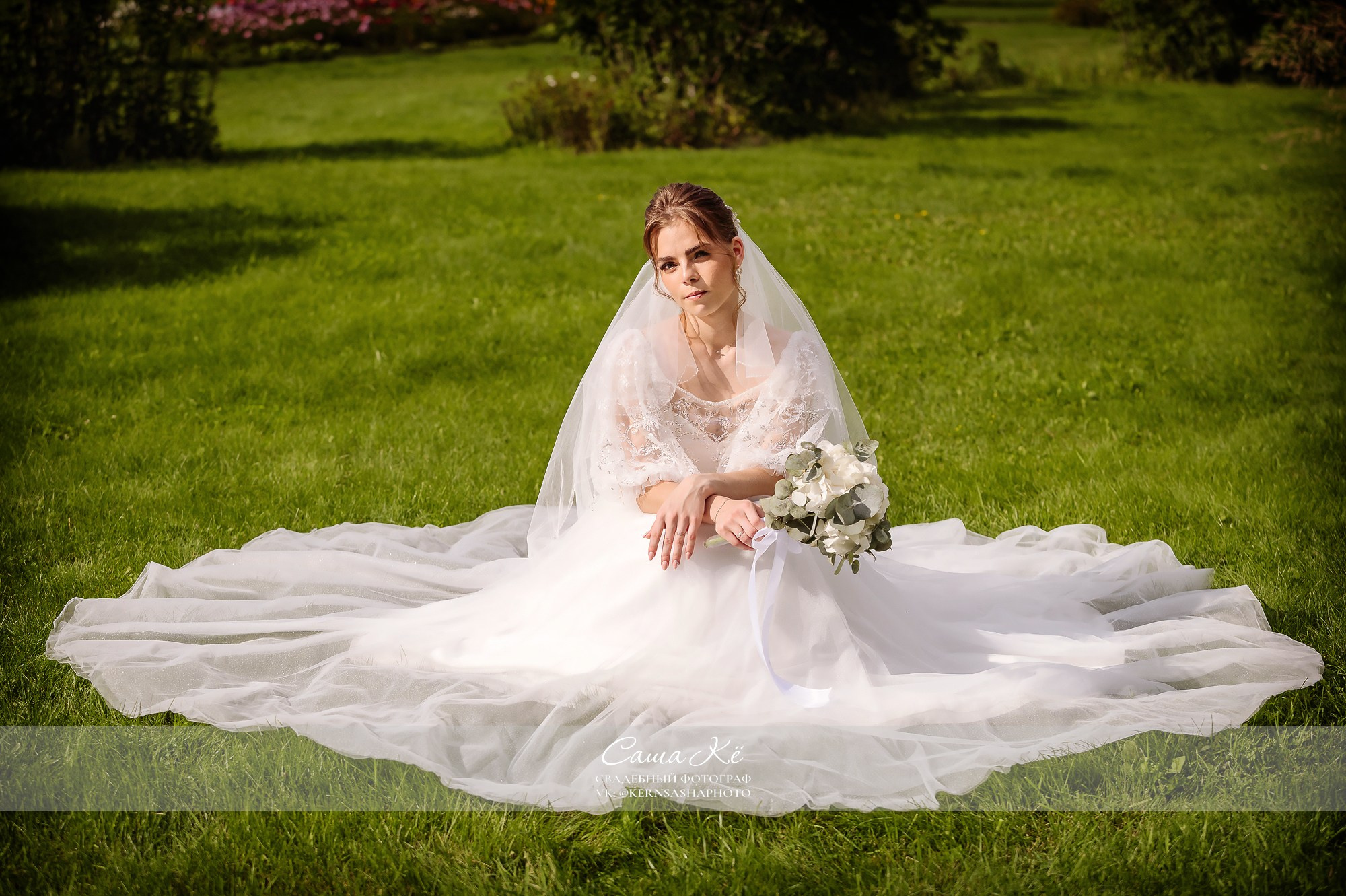 Свадебная фотосессия A&B в Ботаническом саду Академгородка. Свадебный, семейный и event фотограф в Новосибирске и Новосибирской области Саша Кё