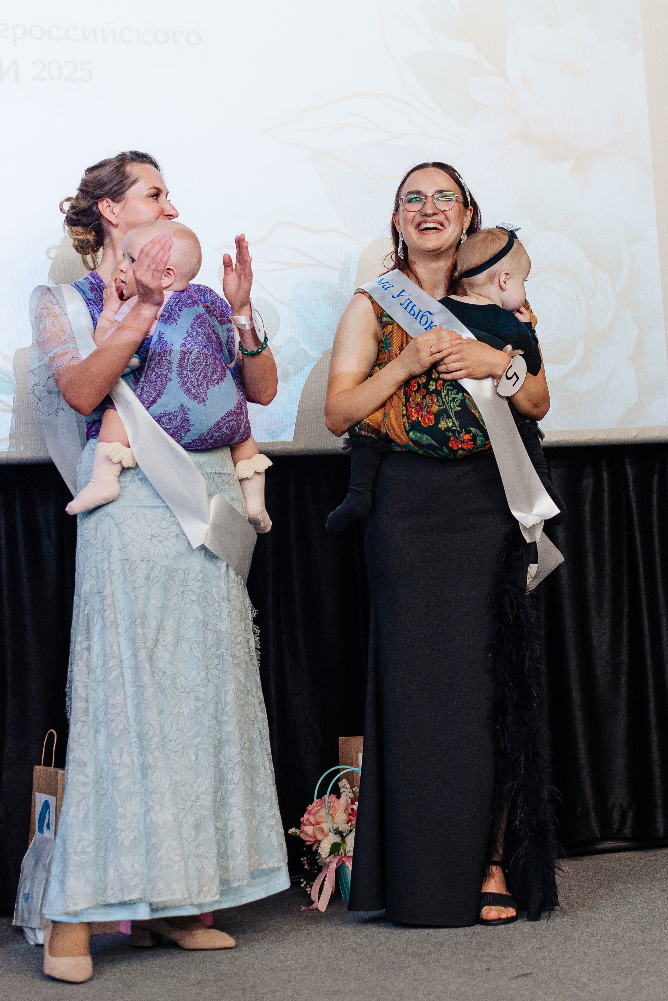 Слингомама Иваново 2025. Семейный и детский фотограф Иваново Ксения Азаренкова