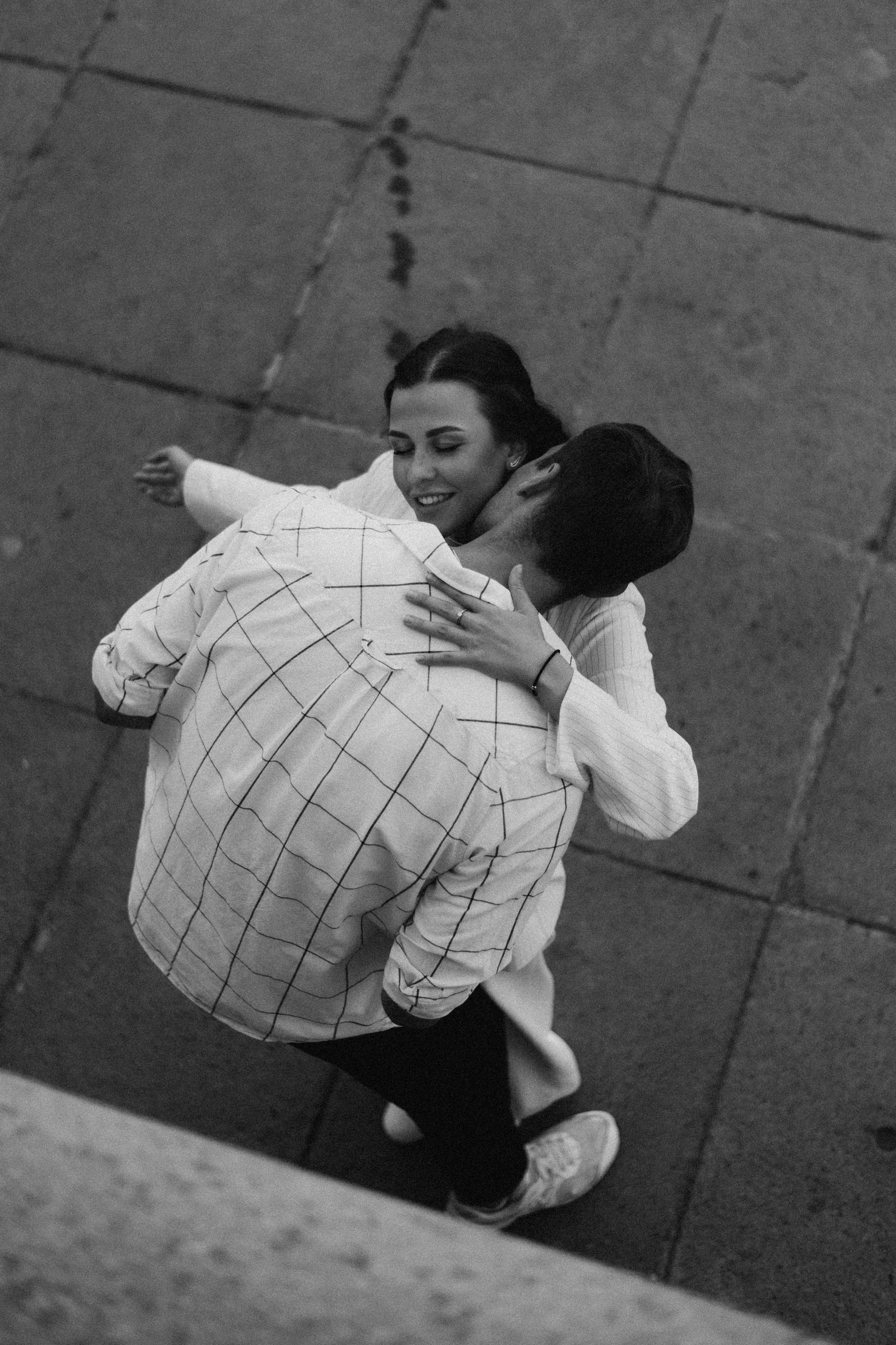 Любовь на набережной в Москве