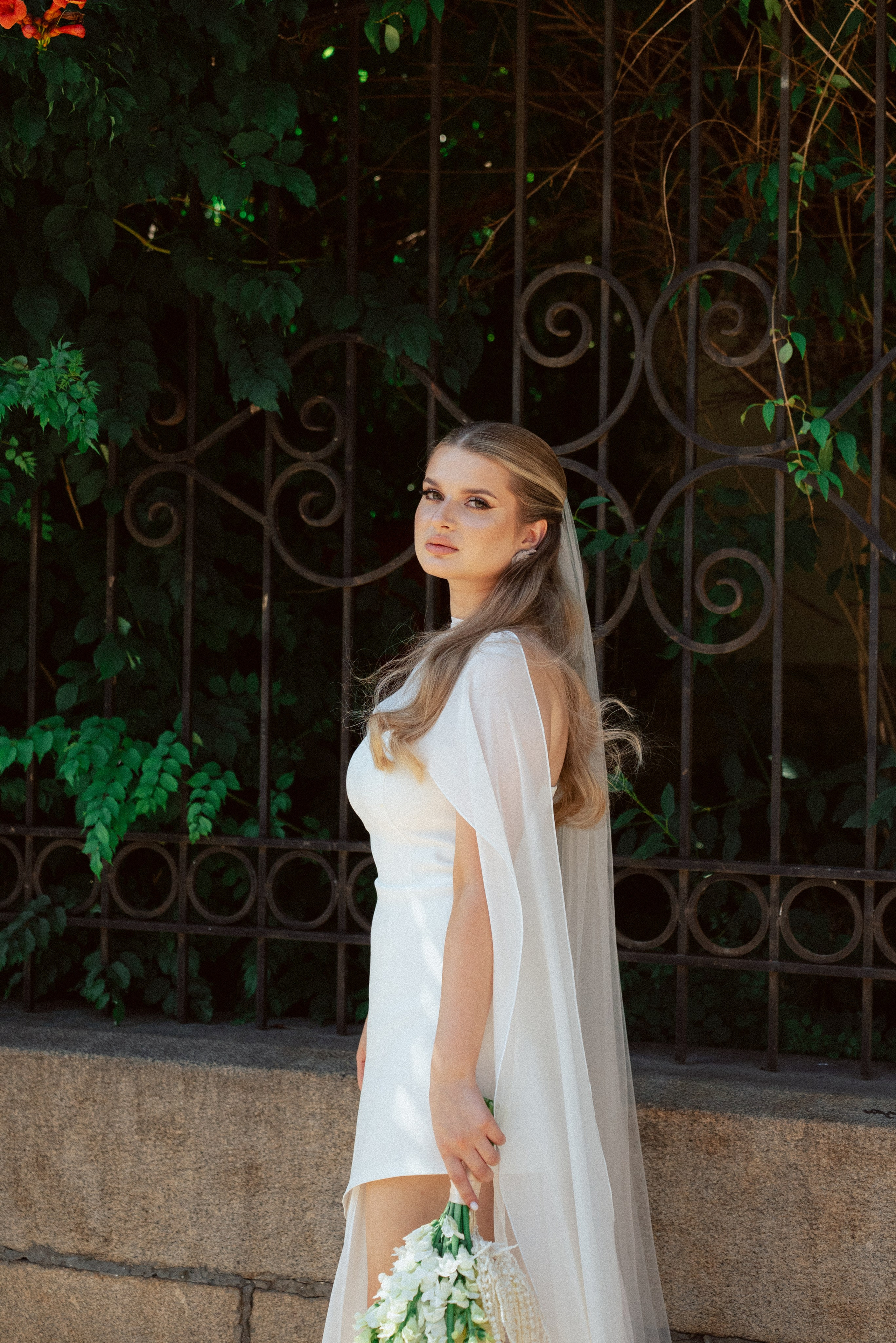 Свадебная прогулка и роспись в Кировском ЗАГСе