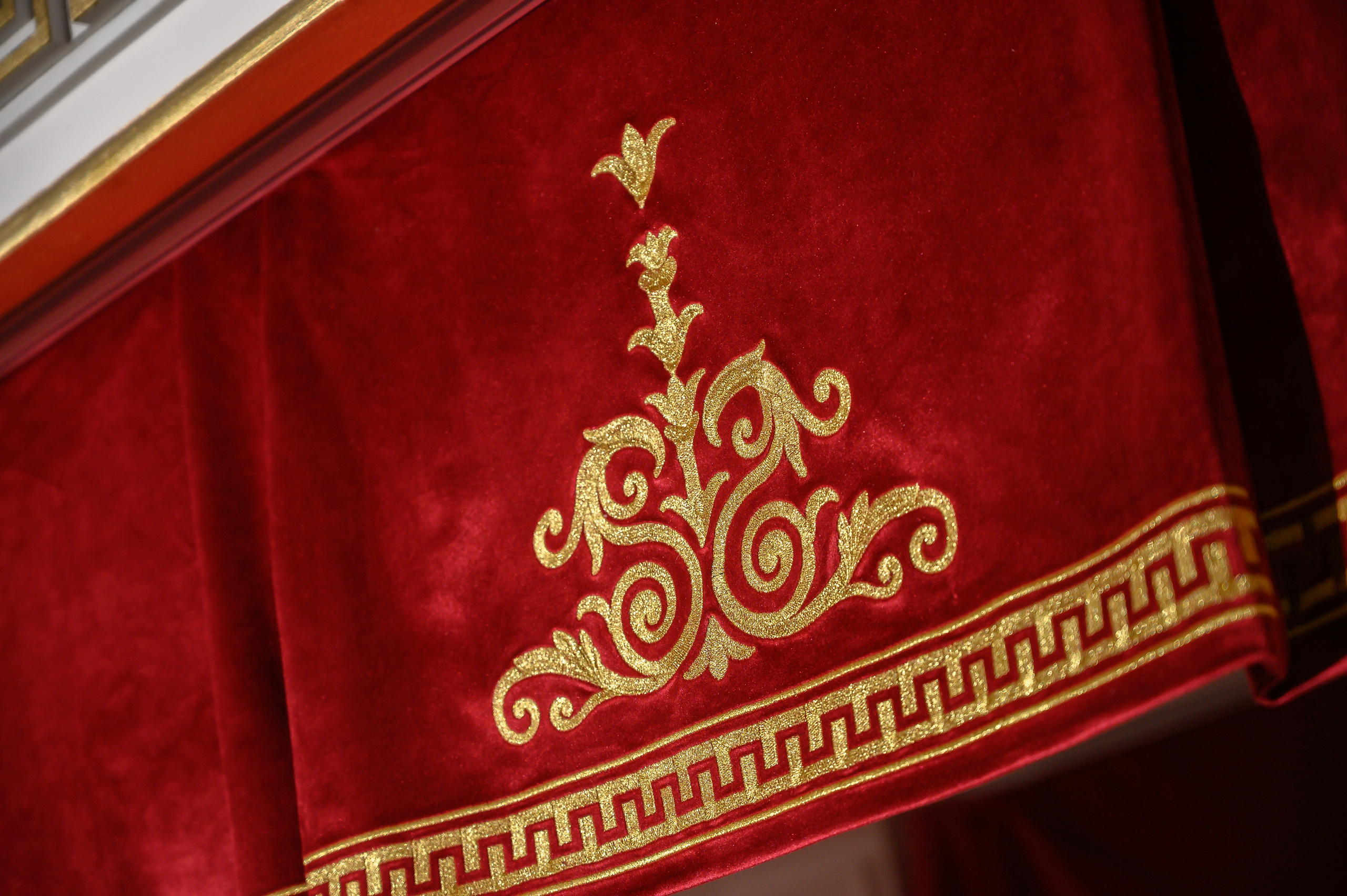 Case: Fabric decoration. Photo & Video production, in Bishkek, Kyrgyzstan