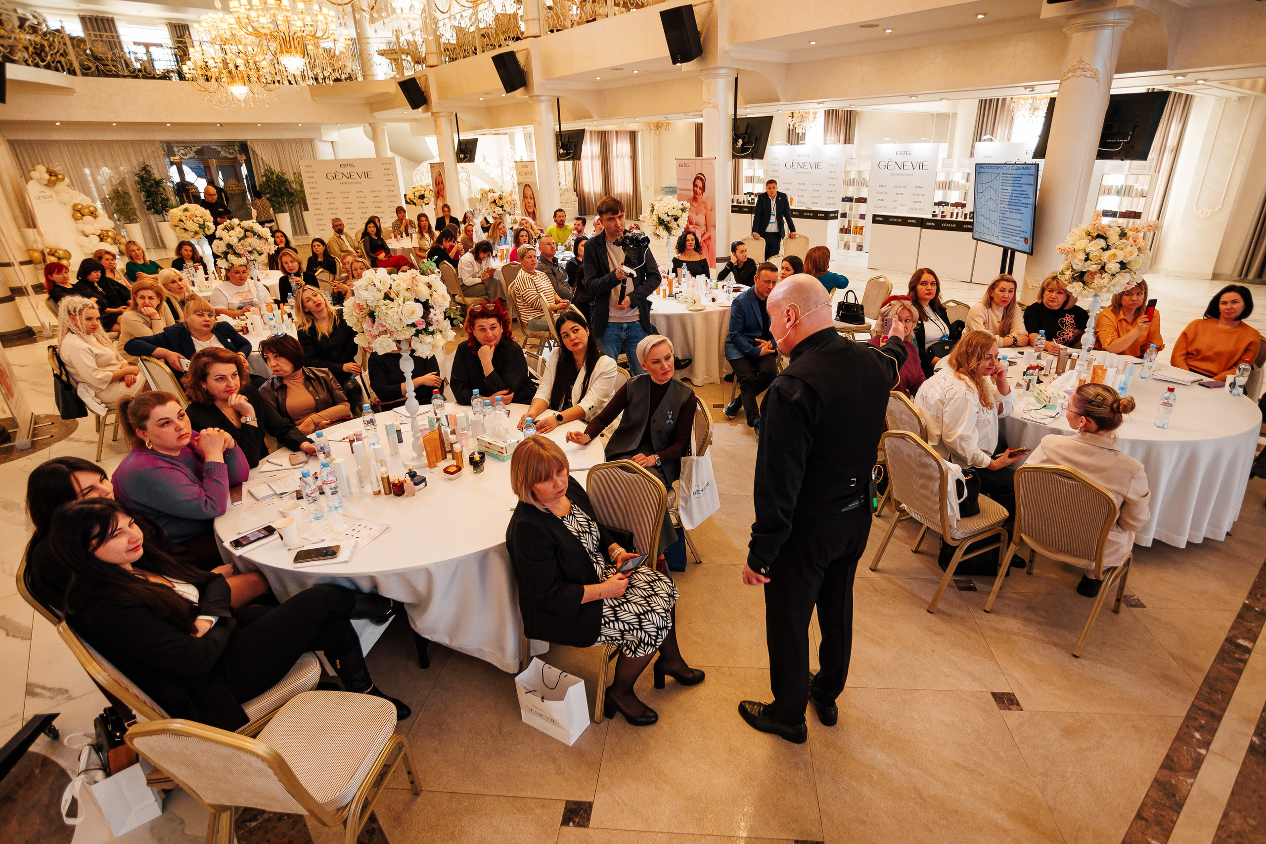 «Огарок» — или как бороться с эмоциональным выгоранием, тренинг-интенсив от профессора Сергеева М.Ю._Marhal_Сиферополь_13.02.2025. Аминов Руслан | Фотограф