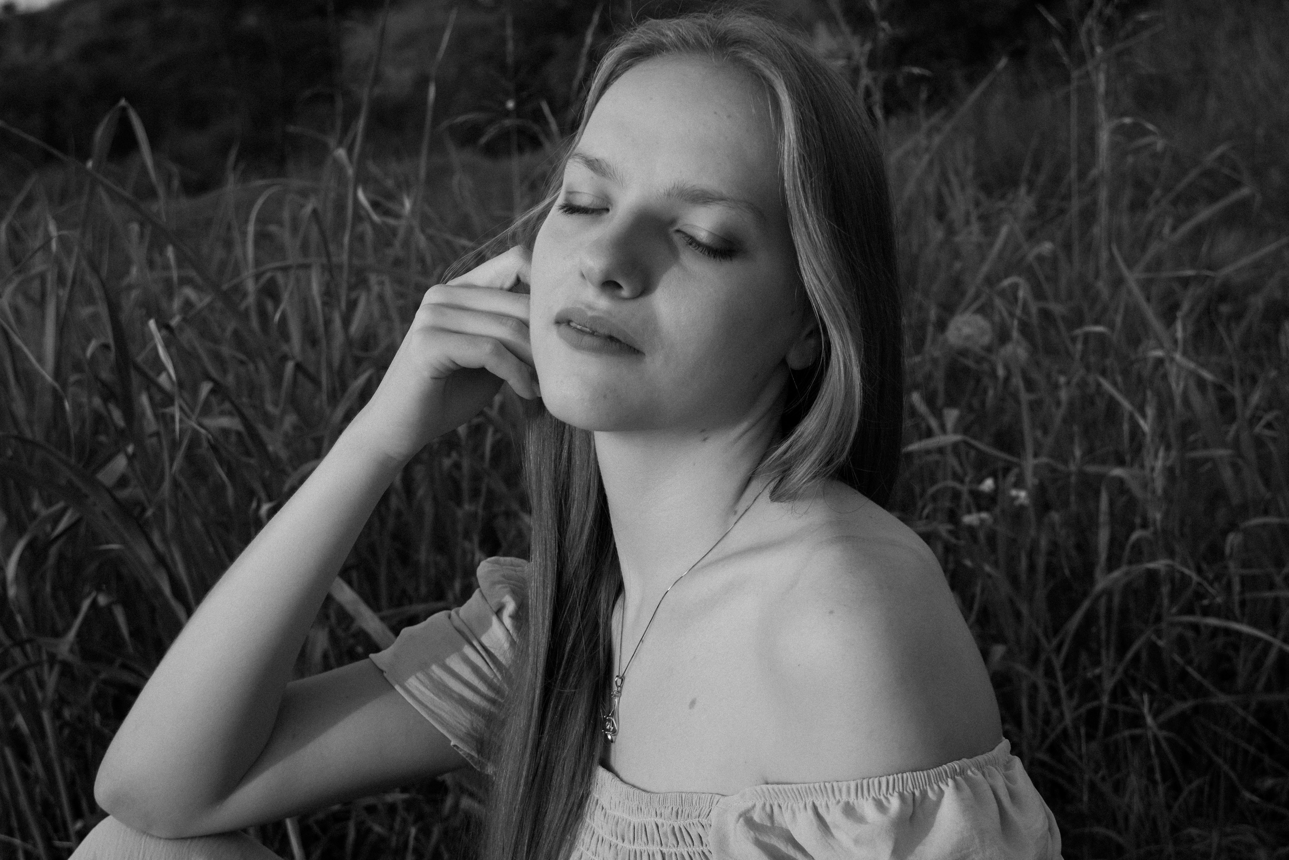 Летняя фотосессия у реки. Портретный фотограф в Краснодаре Лена Шевченко