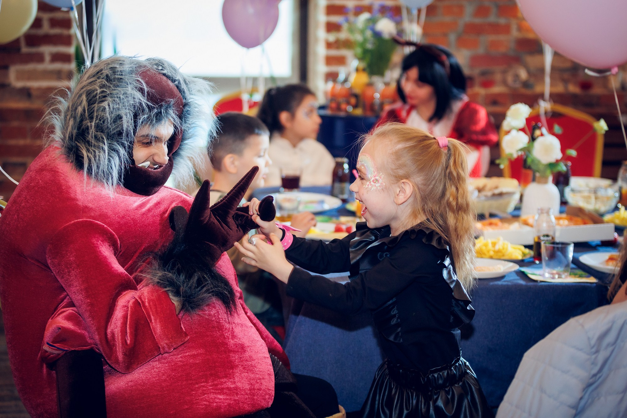 ДР В ЛОФТЕ. Свадебный и репортажный фотограф в Москве и Московской области
