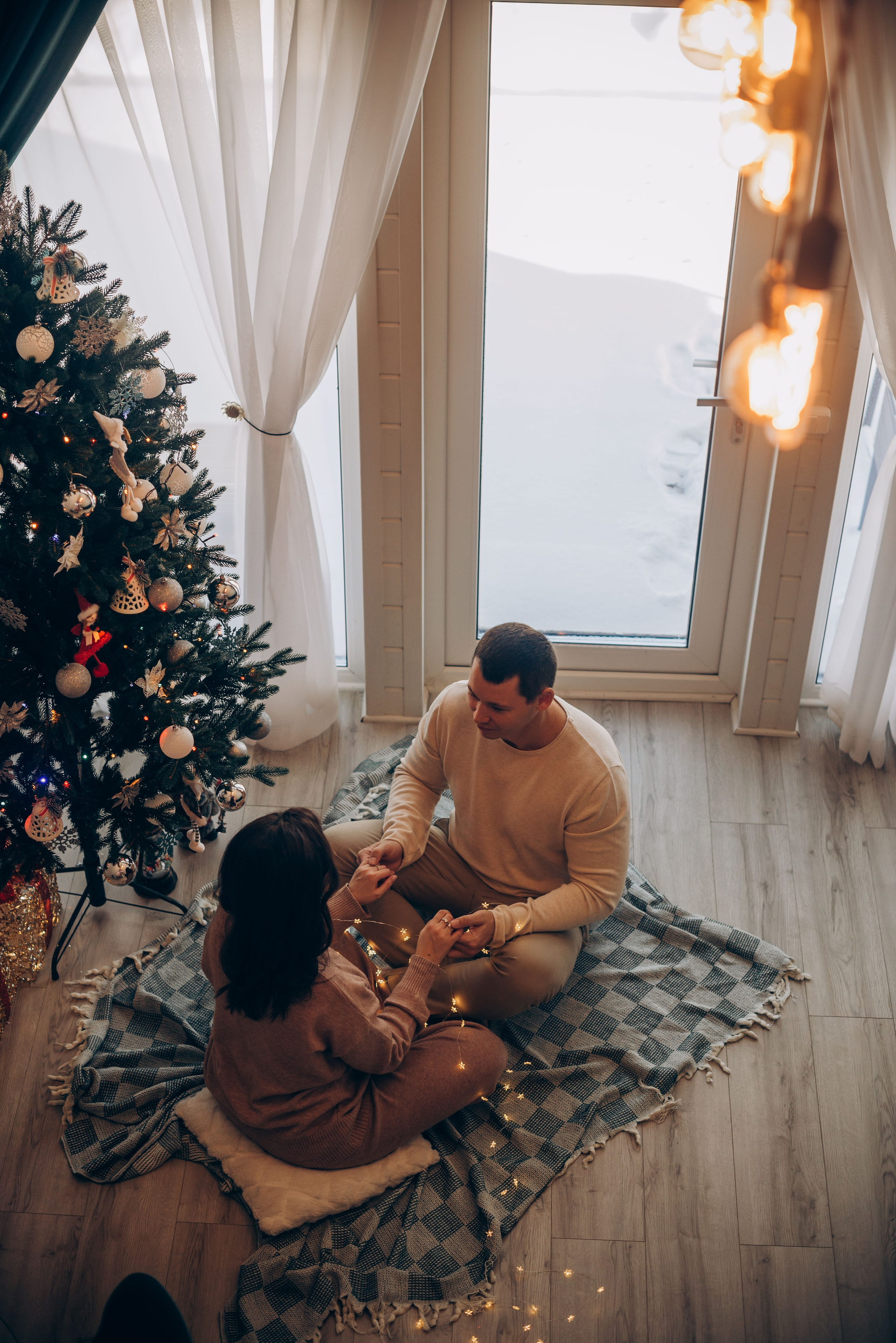 Зимняя фотосессия в домике A-frame. Семейный фотограф в Домодедово и Москве Елена Пичугина