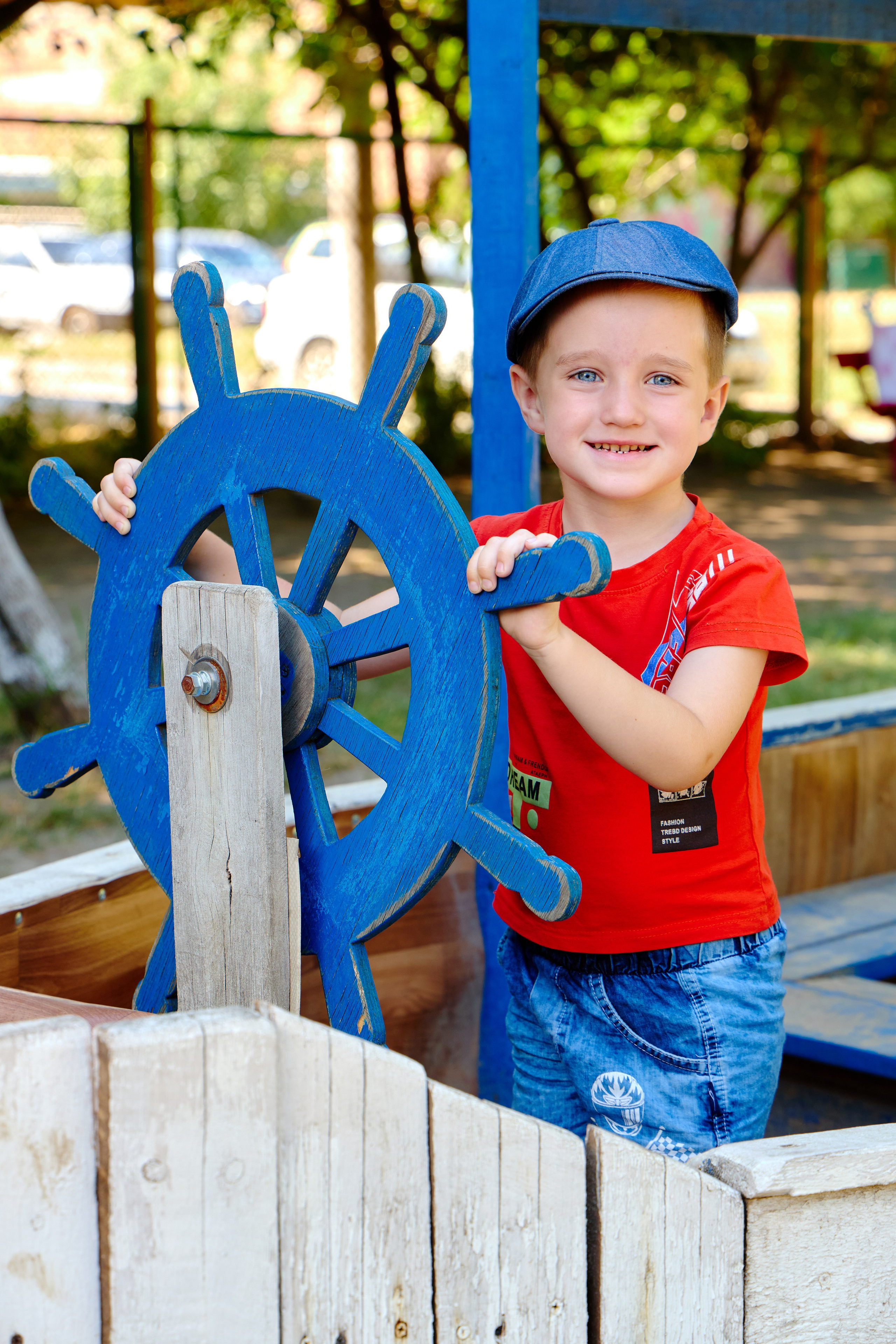 Пример летней съёмки в детском саду № 92 младшая группа Ромашки. Фотограф Выпускные альбомы Таганрог Сергей Коробченко