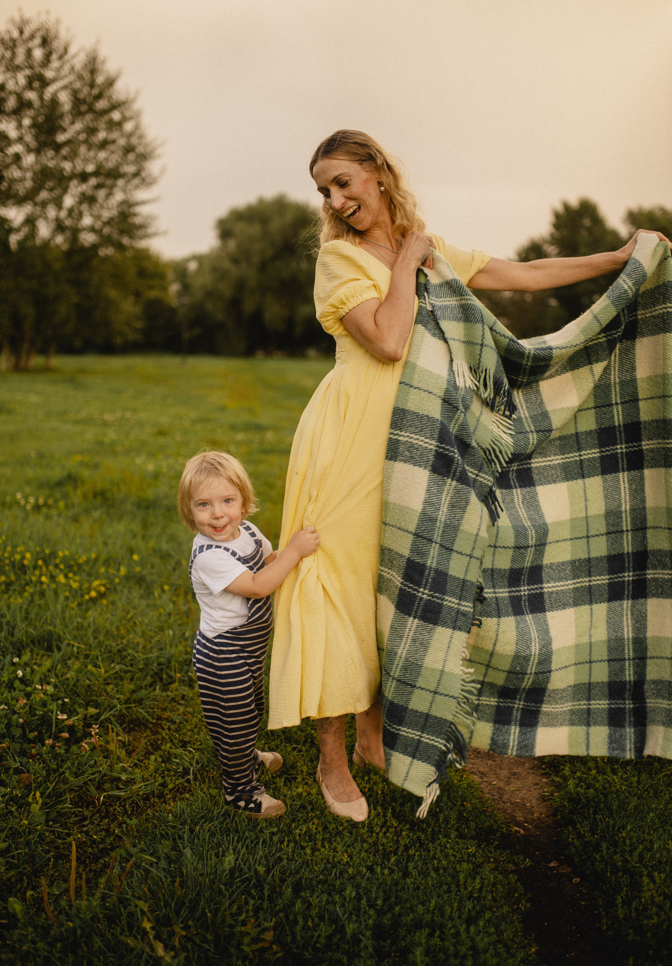 Фотосессия беременности мама и сын. Семейная фотосессия Бутово Москва фотограф Алина Морщагина