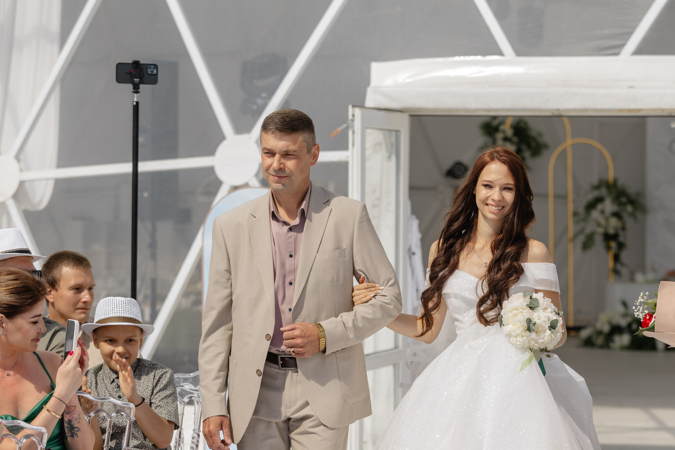 Саша и Алина. Главная