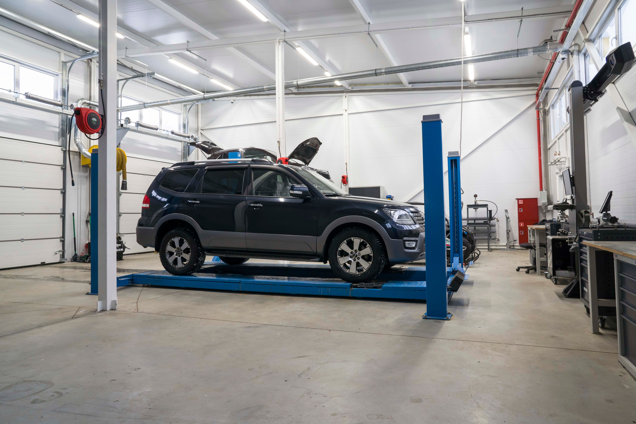 Съемка автосервиса автомойки. Фотограф в Санкт-Петербурге. Репортажная и все съёмки для бизнеса