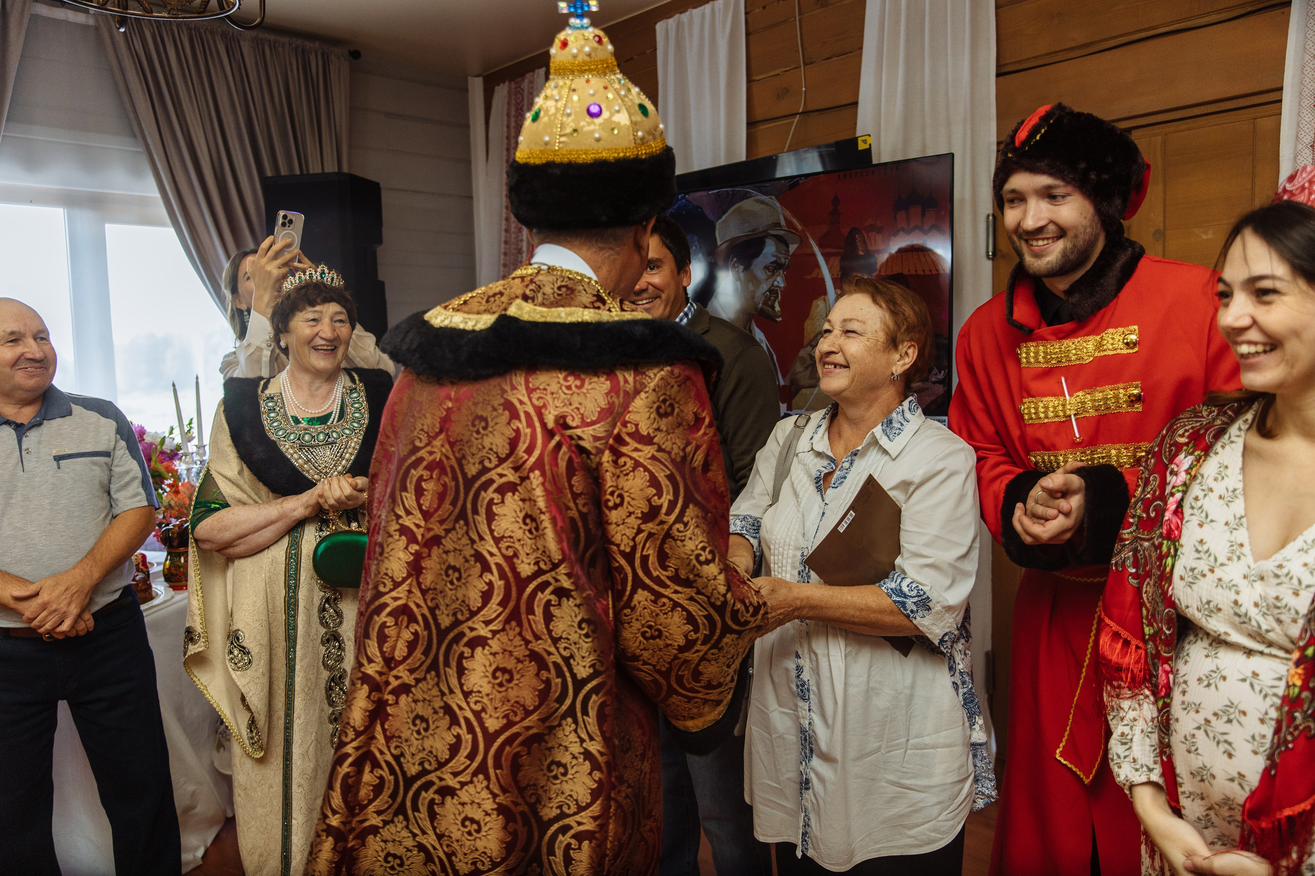 «Иван Васильевич меняет профессию» Юбилей. Свадебный и семейный фотограф в Улан-Удэ