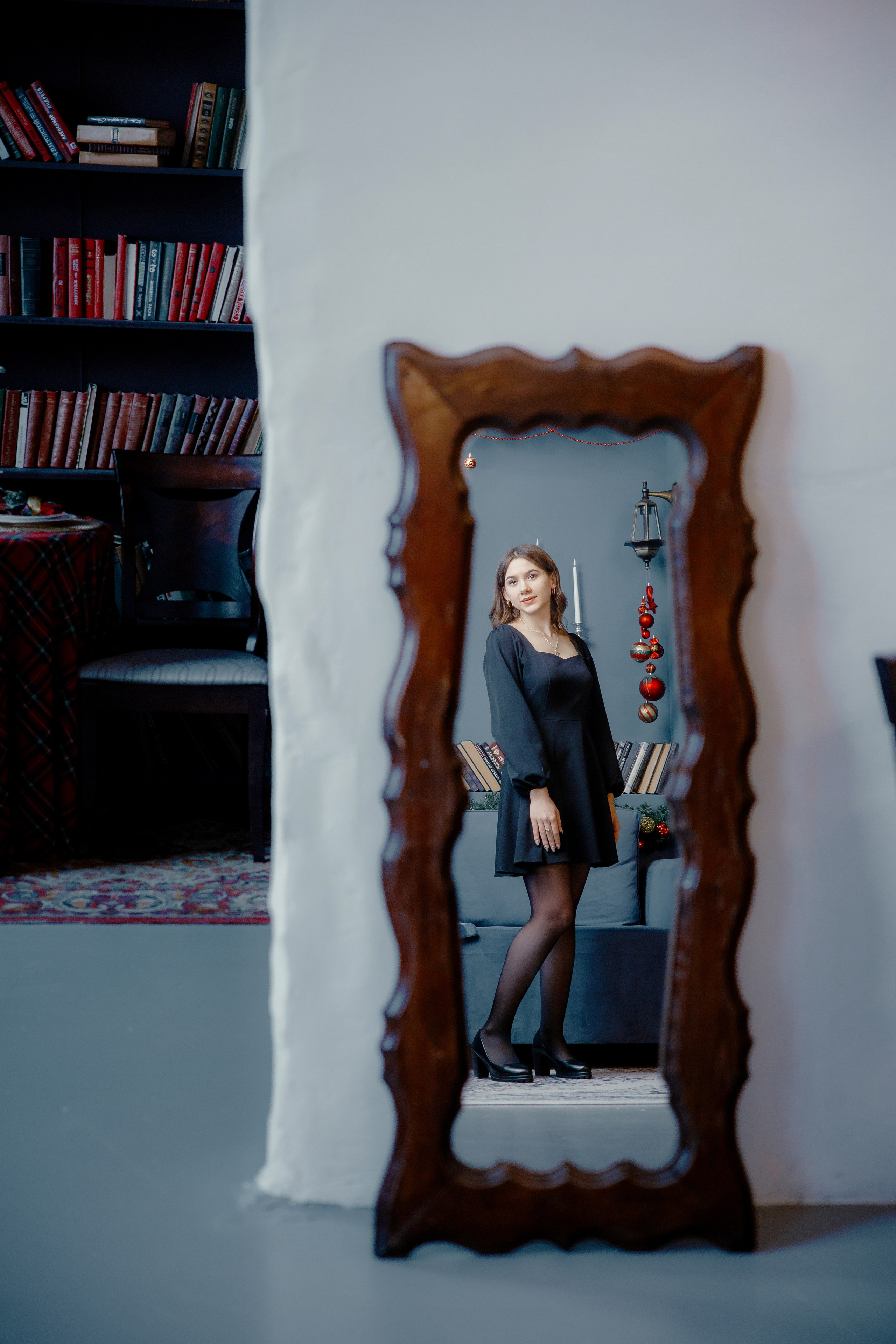 Новый год с подругой. Дмитрий Белим — Семейный фотограф в Омске | Фотосессии для беременных и малышей