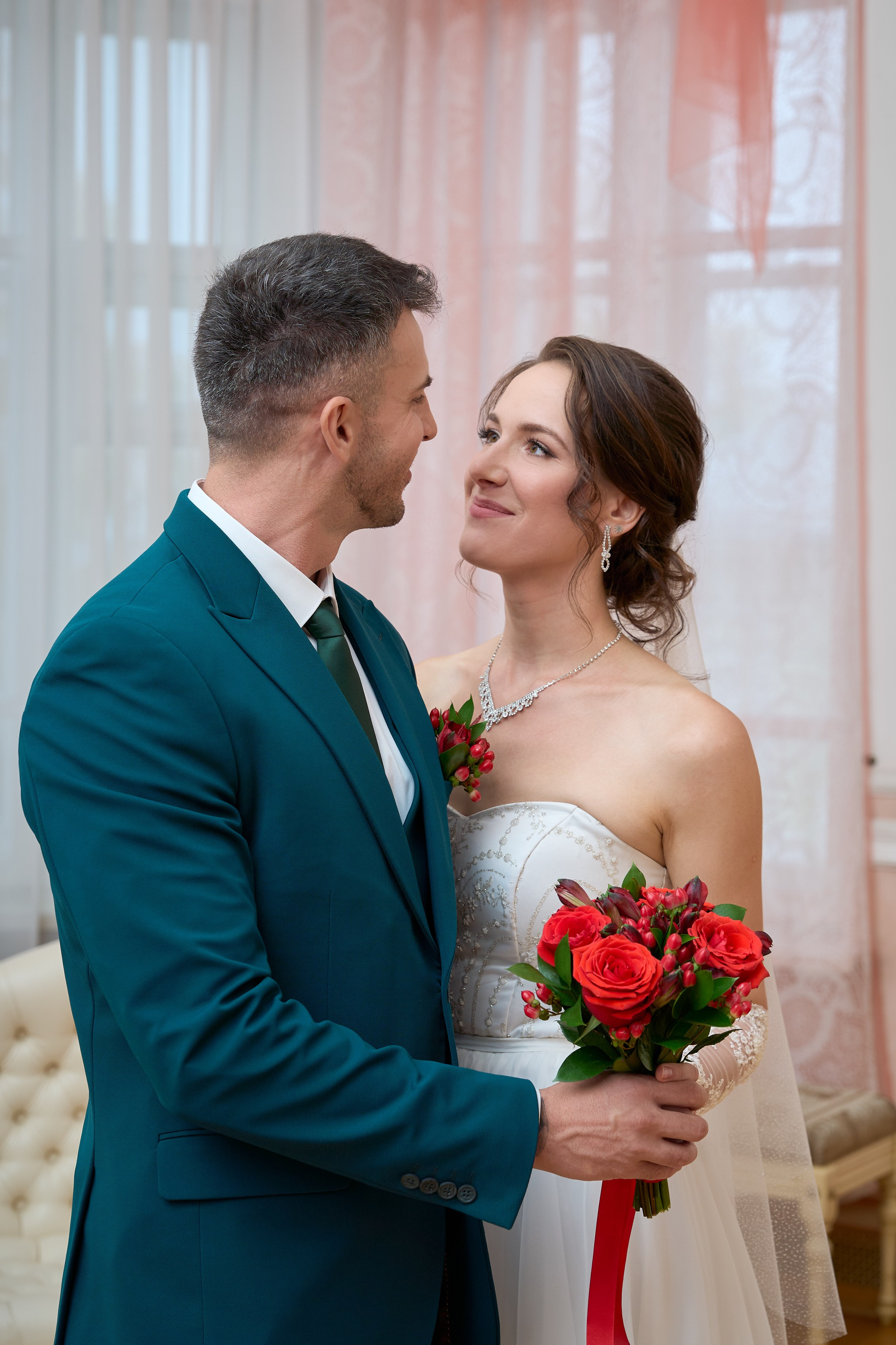 В ЗАГСе. Репортажный и портретный фотограф в Томске Ларионов Артём