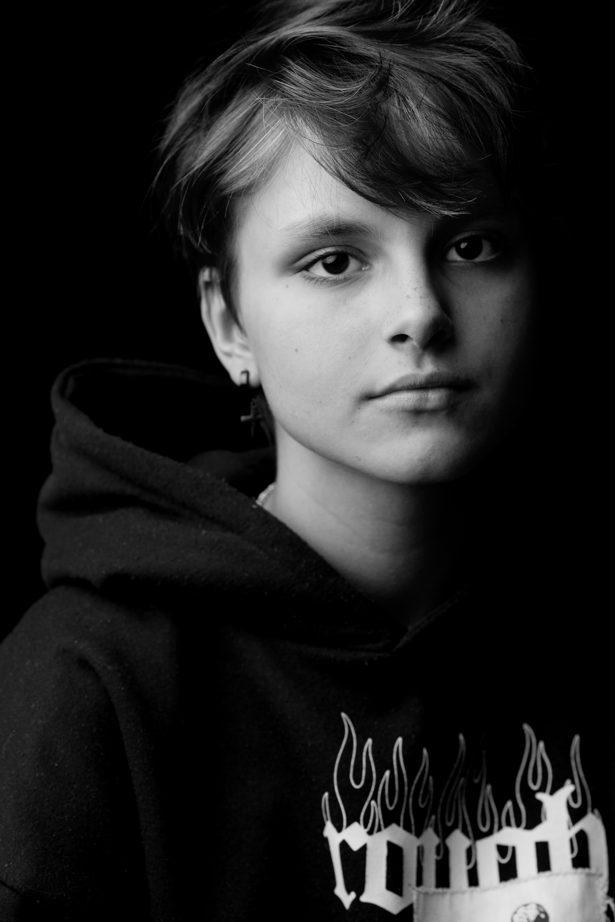 Студийная фотосессия девочки-подростка. Главная