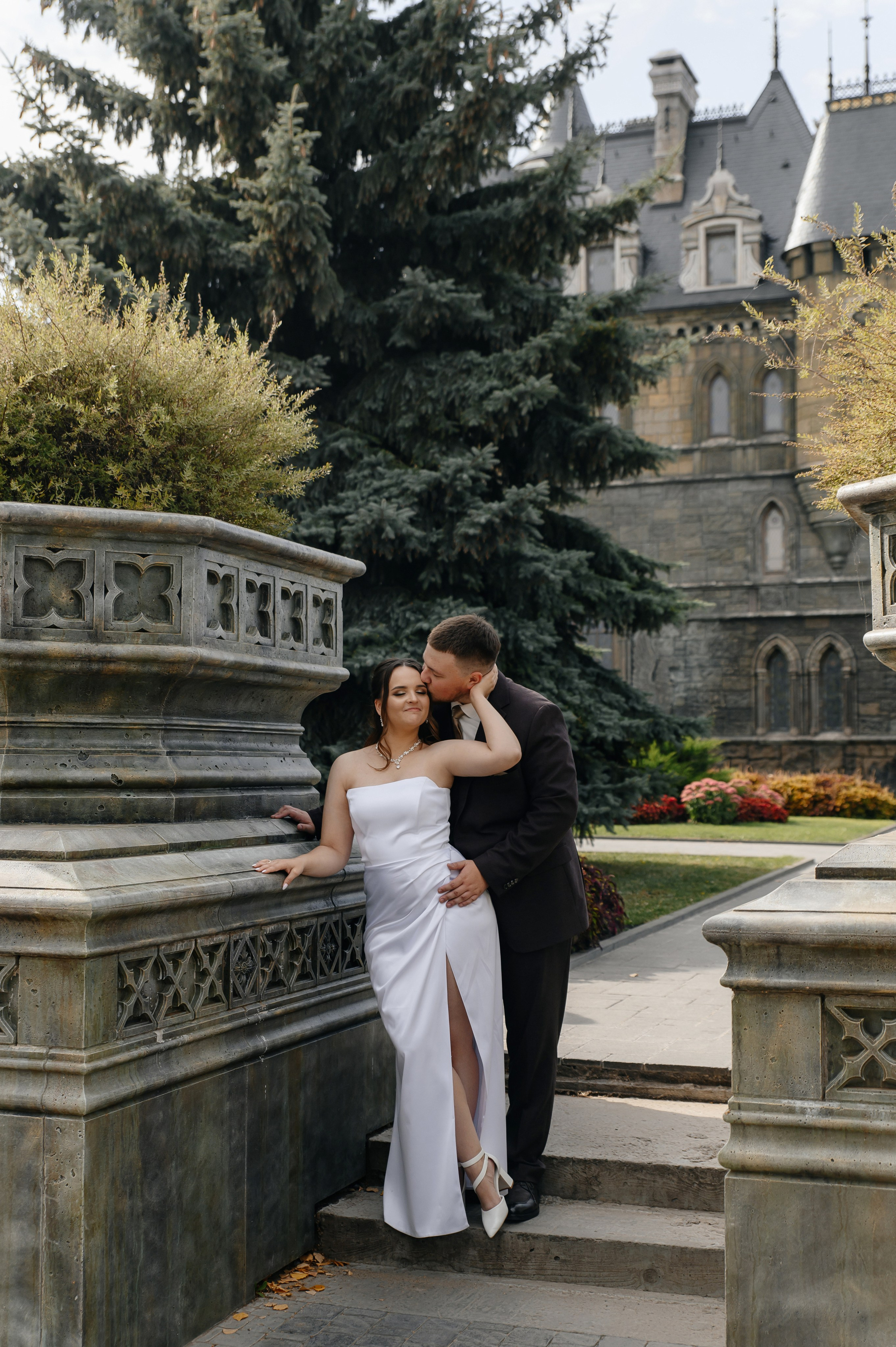 Свадебная фотосессия в замке Гарибальди